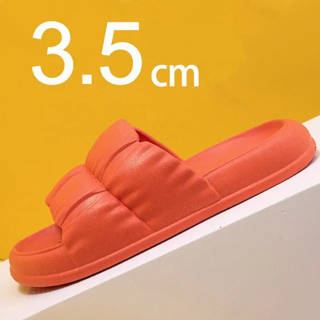 2025 New Summer Women's Soft Sole Cloud Slippers – EVA Thick Platform Non-Slip Flip Flops for Beach & Bathroom