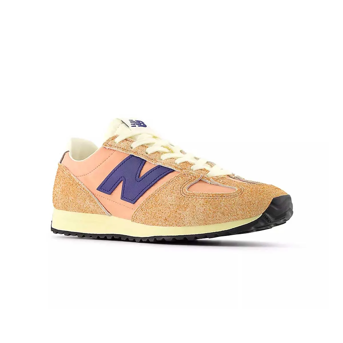 471 'Peach Nectar Blue Oyster' Marathon Mode Casual Routine