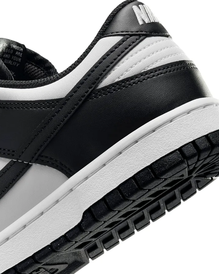 Nike scarpa sneaker da donna Dunk Low Next Nature DD1873-102 bianco-nero running on trail