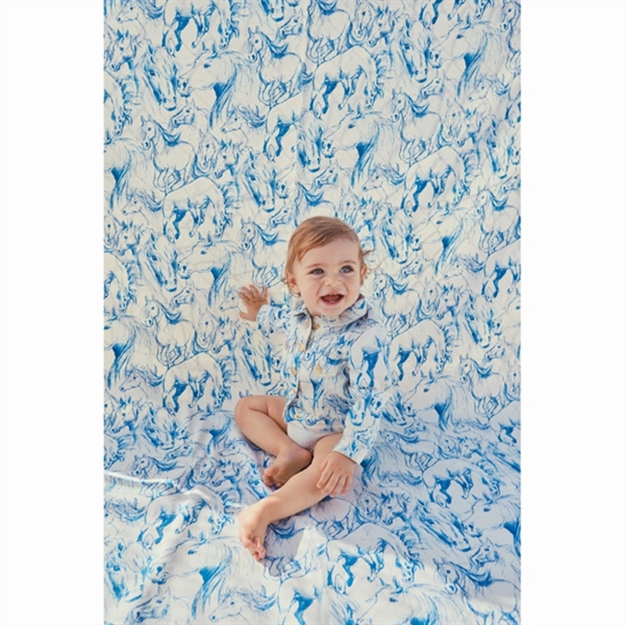 Molo Blue Horses Heidi Jacket Full Length Zipper Closure Practical Design