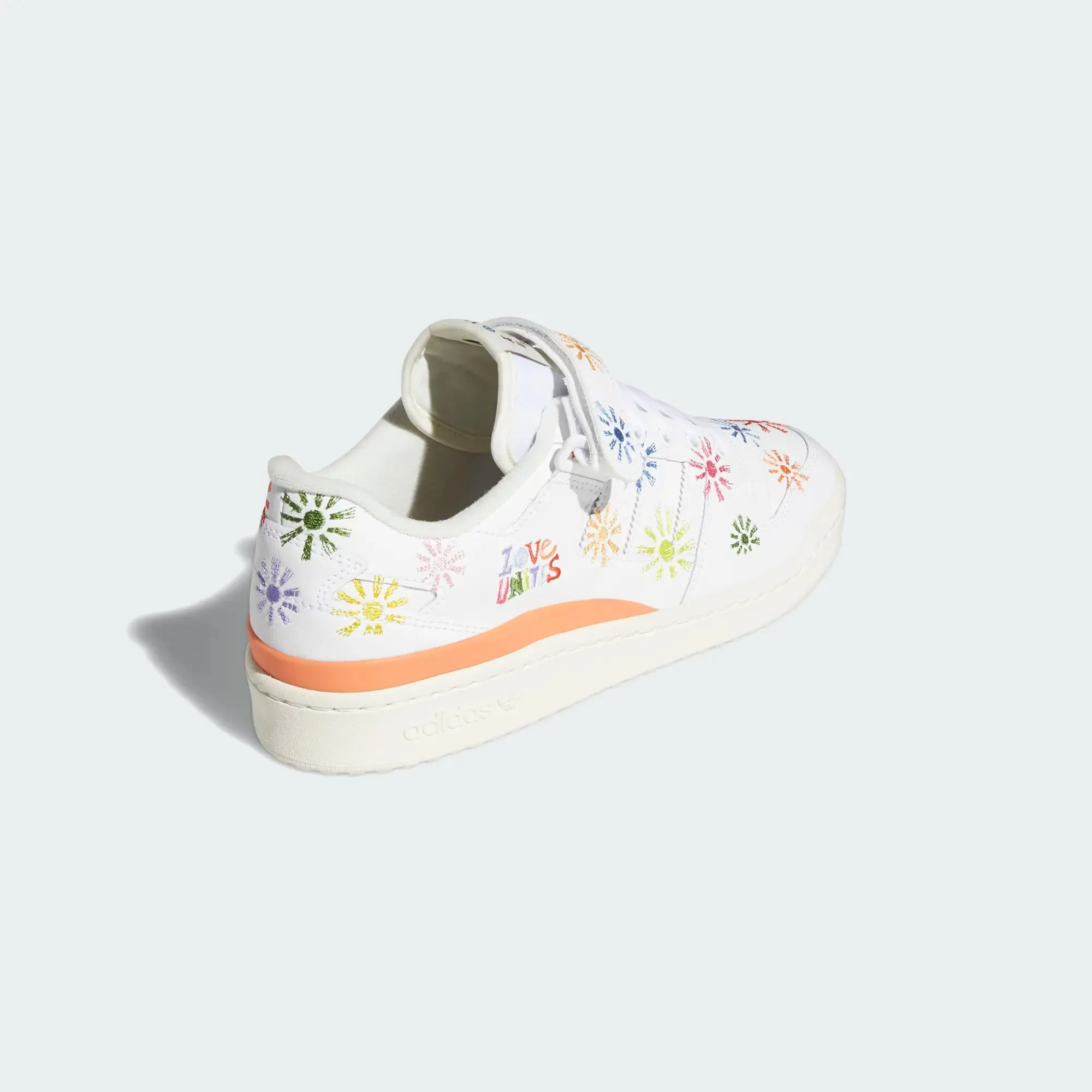 cruelty - free running shoes running in park shoes Adidas Forum Low Pride Unisex GW2416