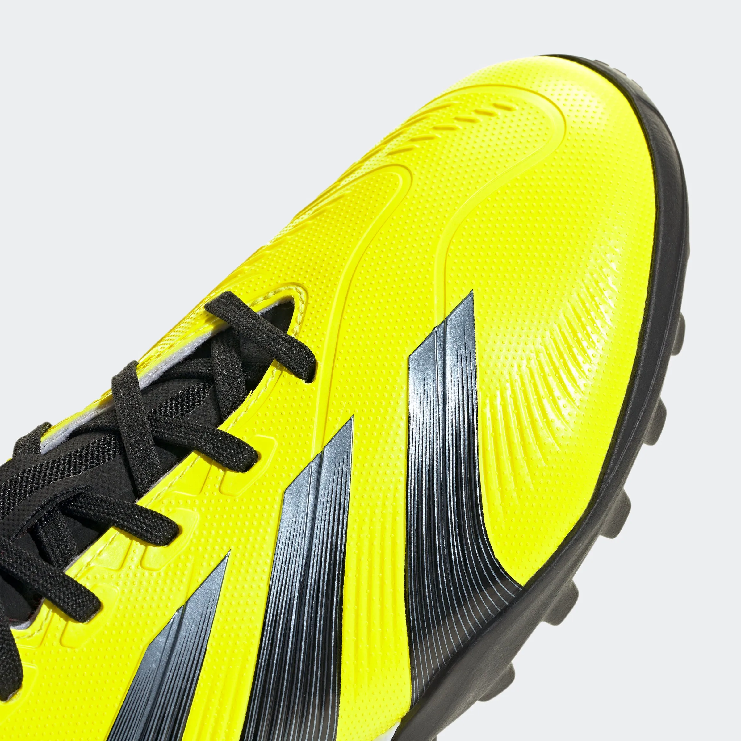adidas Predator 24 League Low Turf Boots | Men's