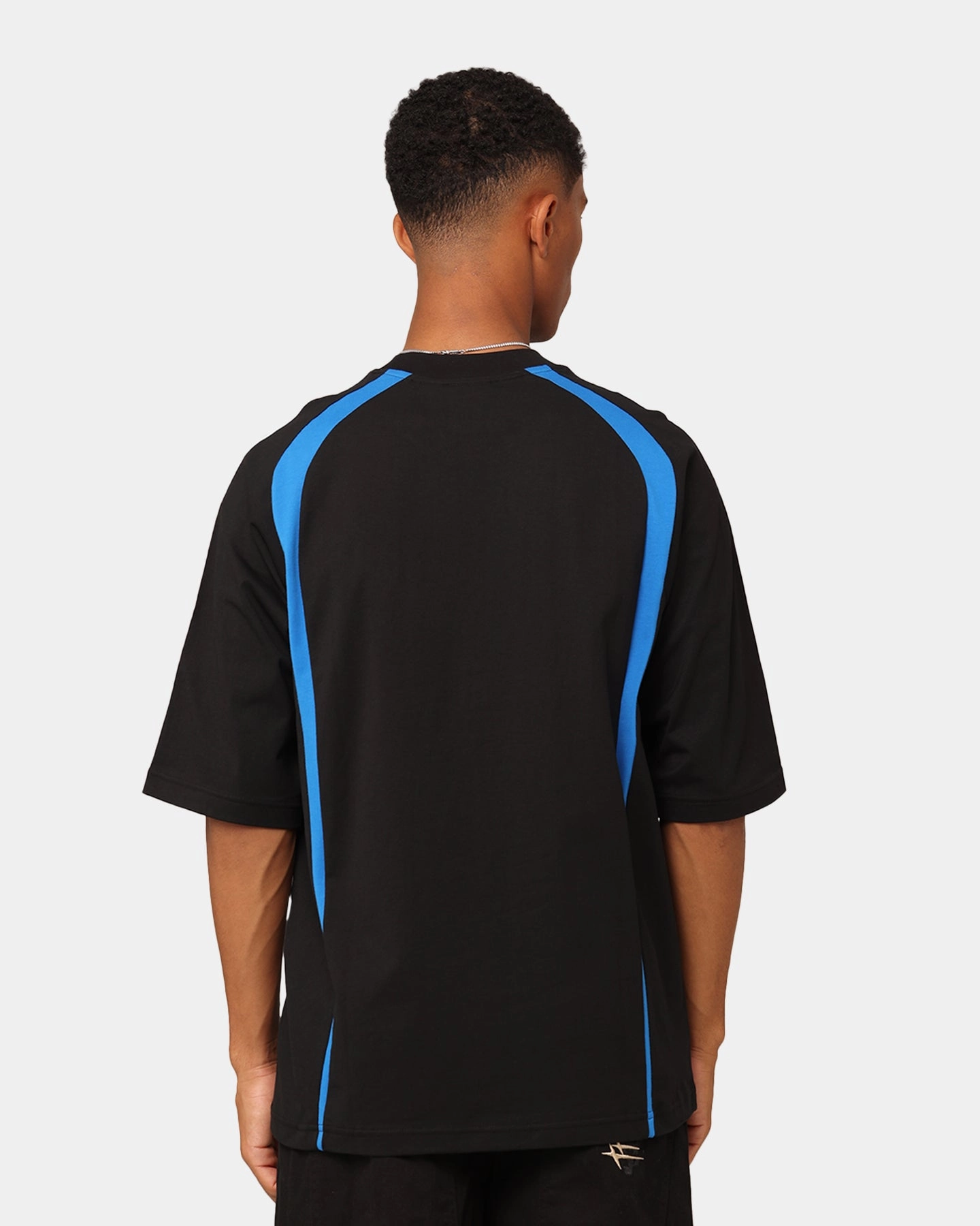 Adidas Oversized T-Shirt Black Stretch Fabric Technology Subtle Details