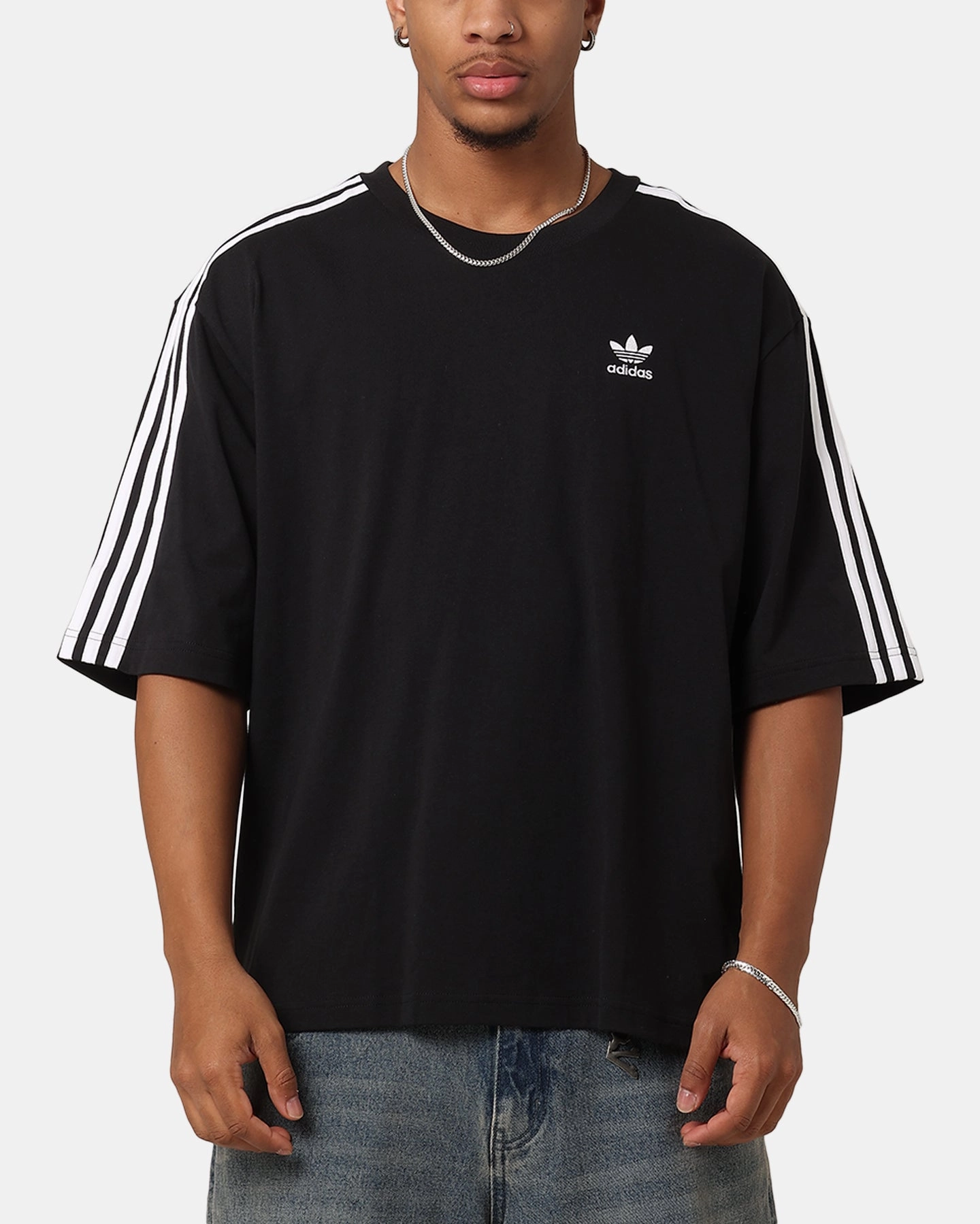 Micro Perforated Fabric Timeless Design Adidas Oversized T-Shirt Black