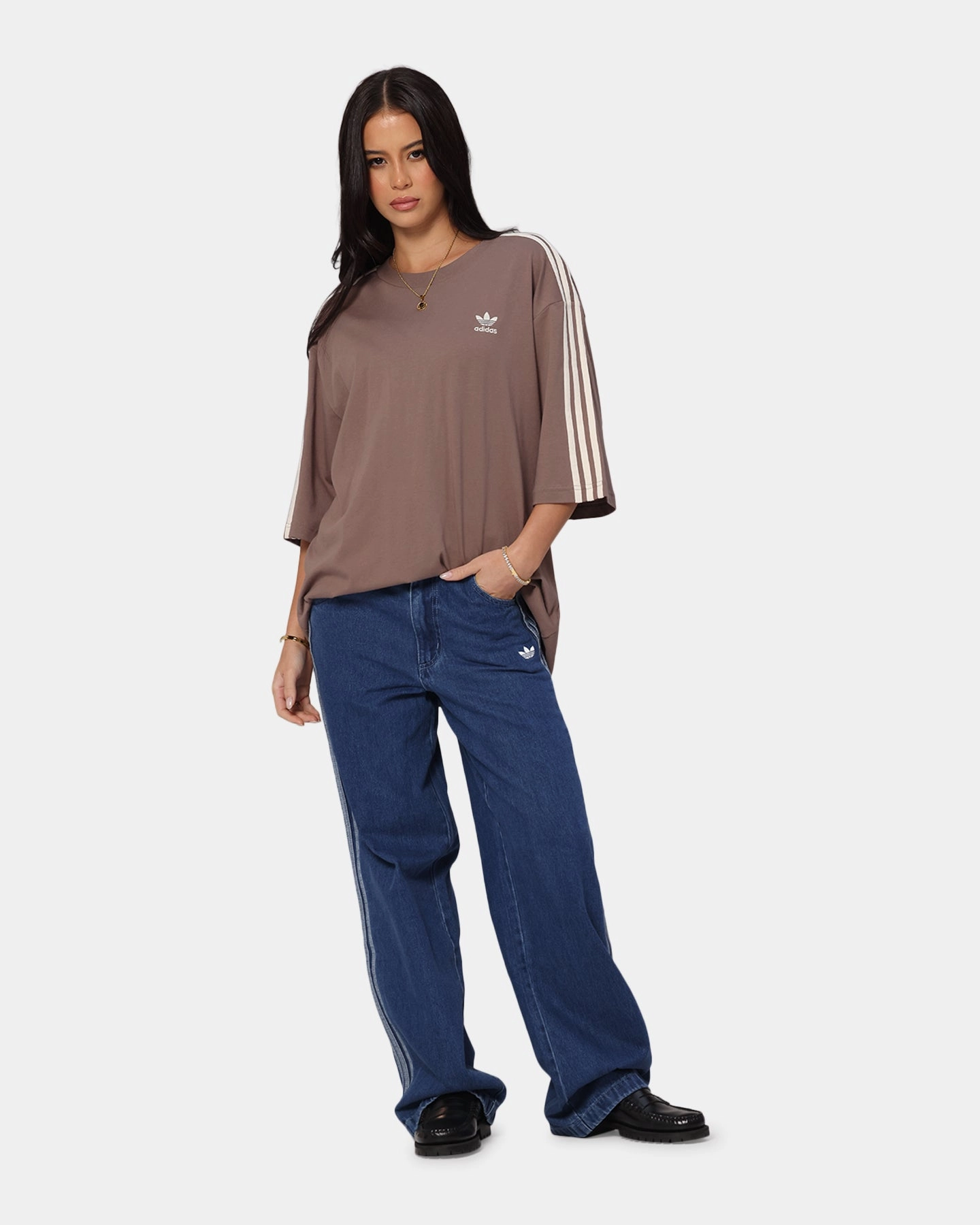 Adidas Oversized T-Shirt Brown Comfort Design Chic Fashion