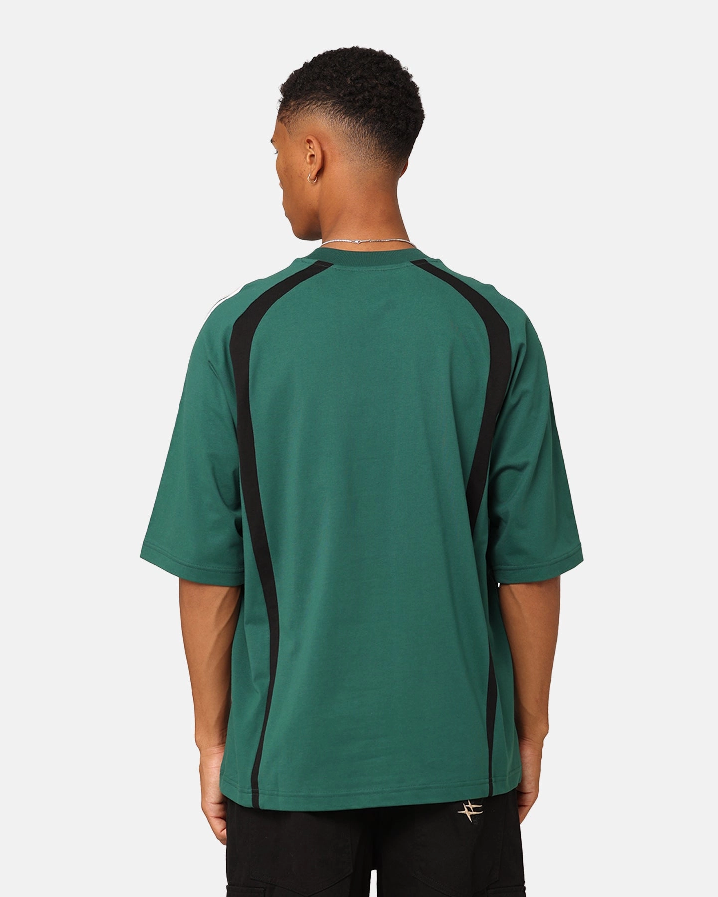 Flexible Cuff Design Stretchable Fabric Adidas Oversized T-Shirt Collegiate Green