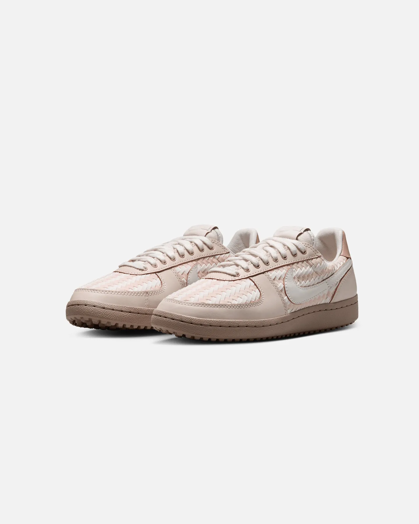 fitness shoes shock - absorbing - midsole - feature shoes Nike Women's Field General Pearl White/Sail