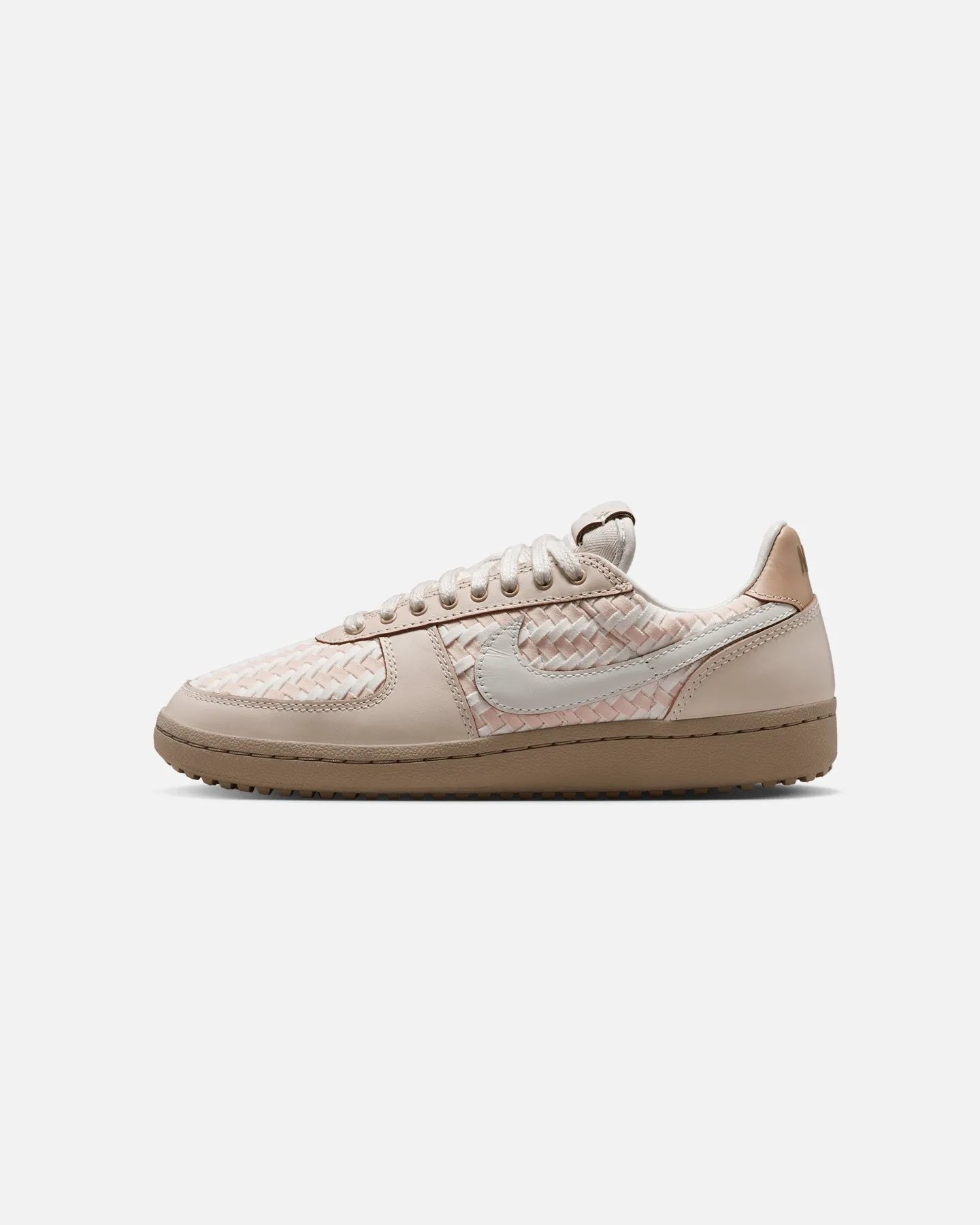 Nike Women's Field General Pearl White/Sail loop - closure