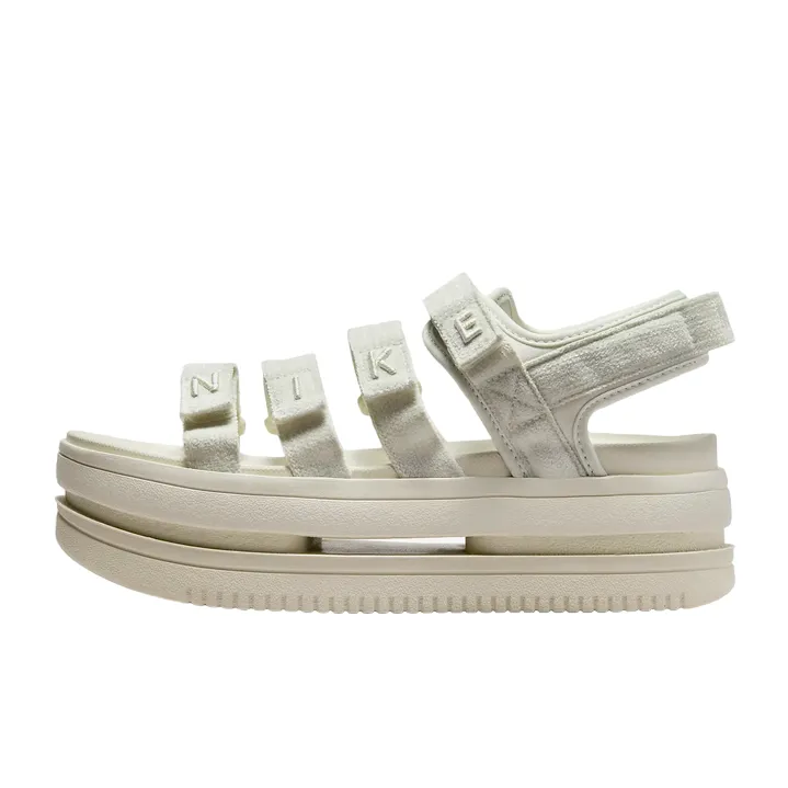 Supportive Walk Unibody Injection Molded Nike sandalo da donna Icon Classic SE FJ2595-002 sabbia
