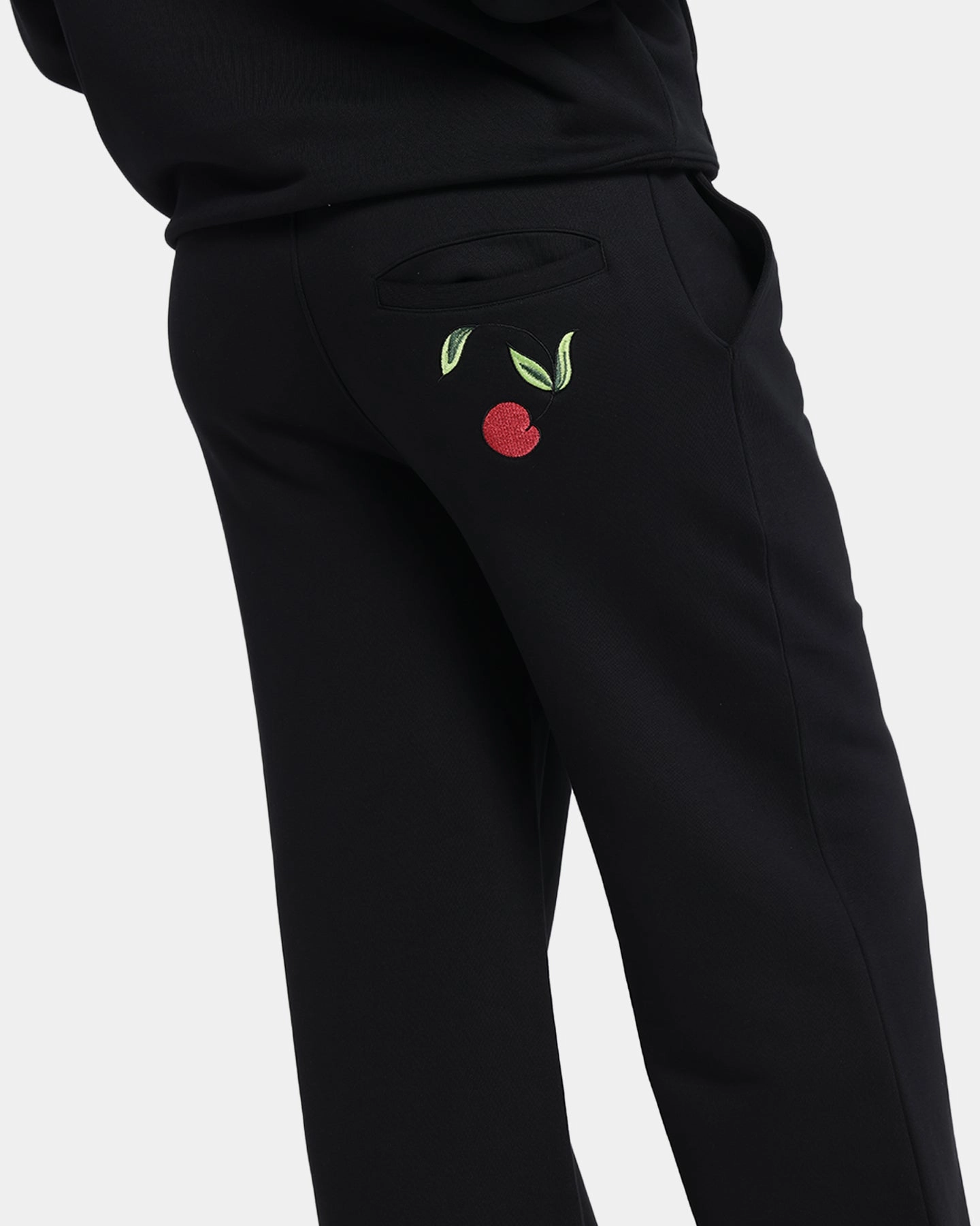 Ed Hardy Cherry Trackpants Black Cozy Design Lightweight Construction