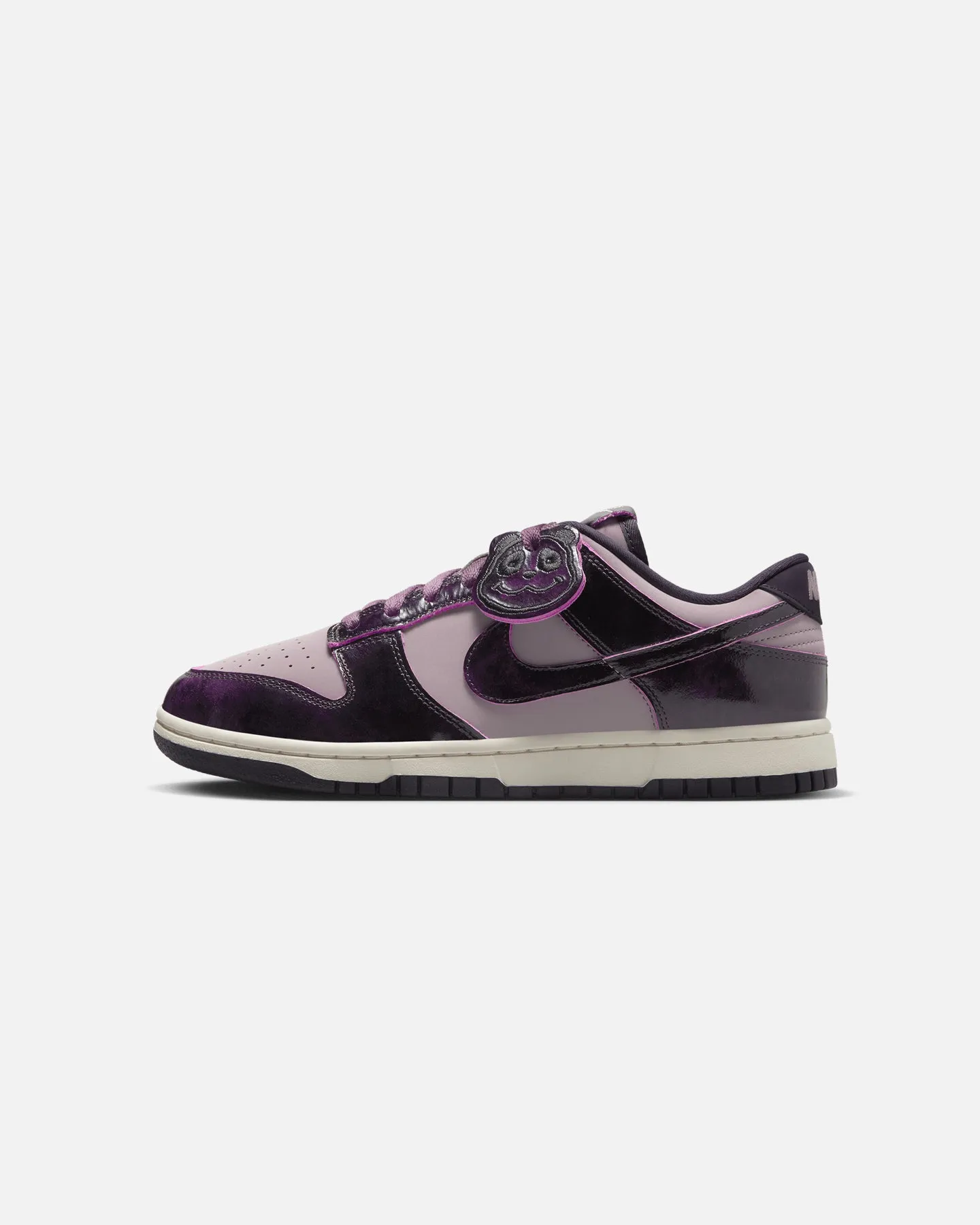 Nike Women's Dunk Low "Panda Universe Pack" Lt Violet Ore/Lt Magenta/Sail Impact Resistant Heel Counter running in flat terrain shoes