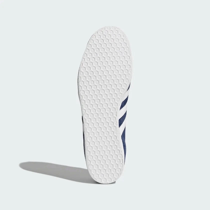 Moisture   Wicking Non Slip Outsole adidas Gazelle Men's Navy Suede Trainers BB5478