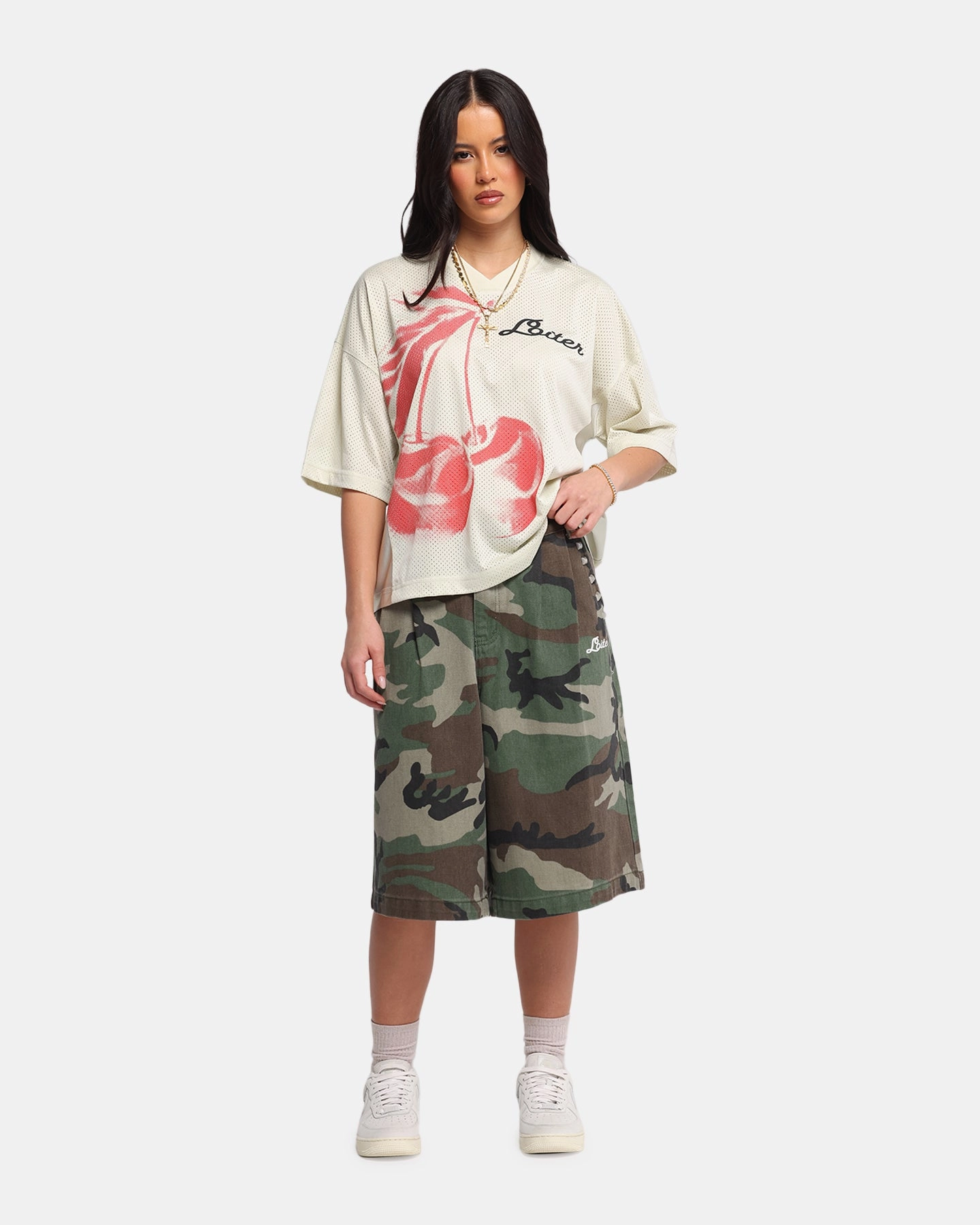 Flattering Comfort Wear Loiter 3 Quarter Shorts Woodland Camo