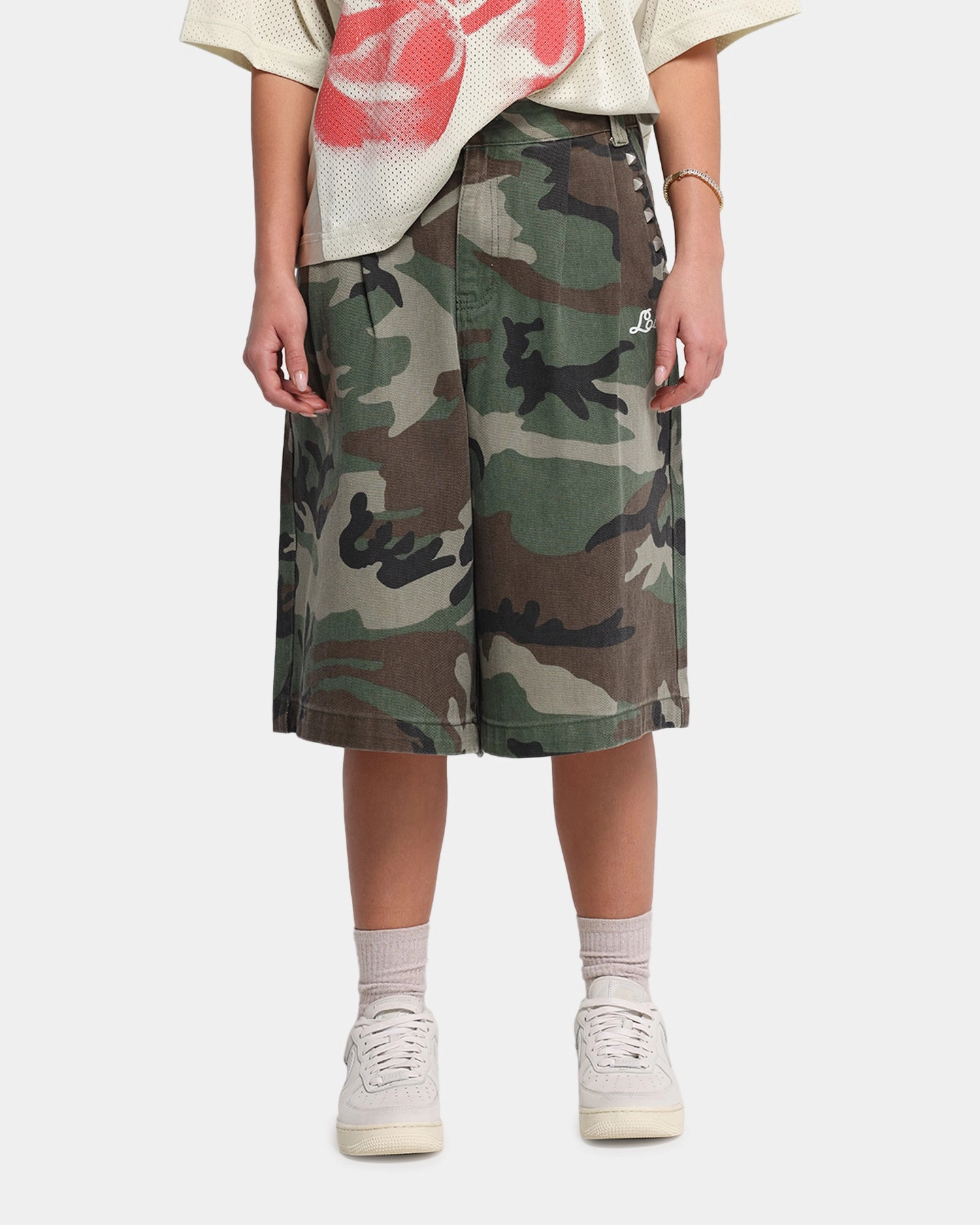 Loiter 3 Quarter Shorts Woodland Camo Simple Utility Movement Support