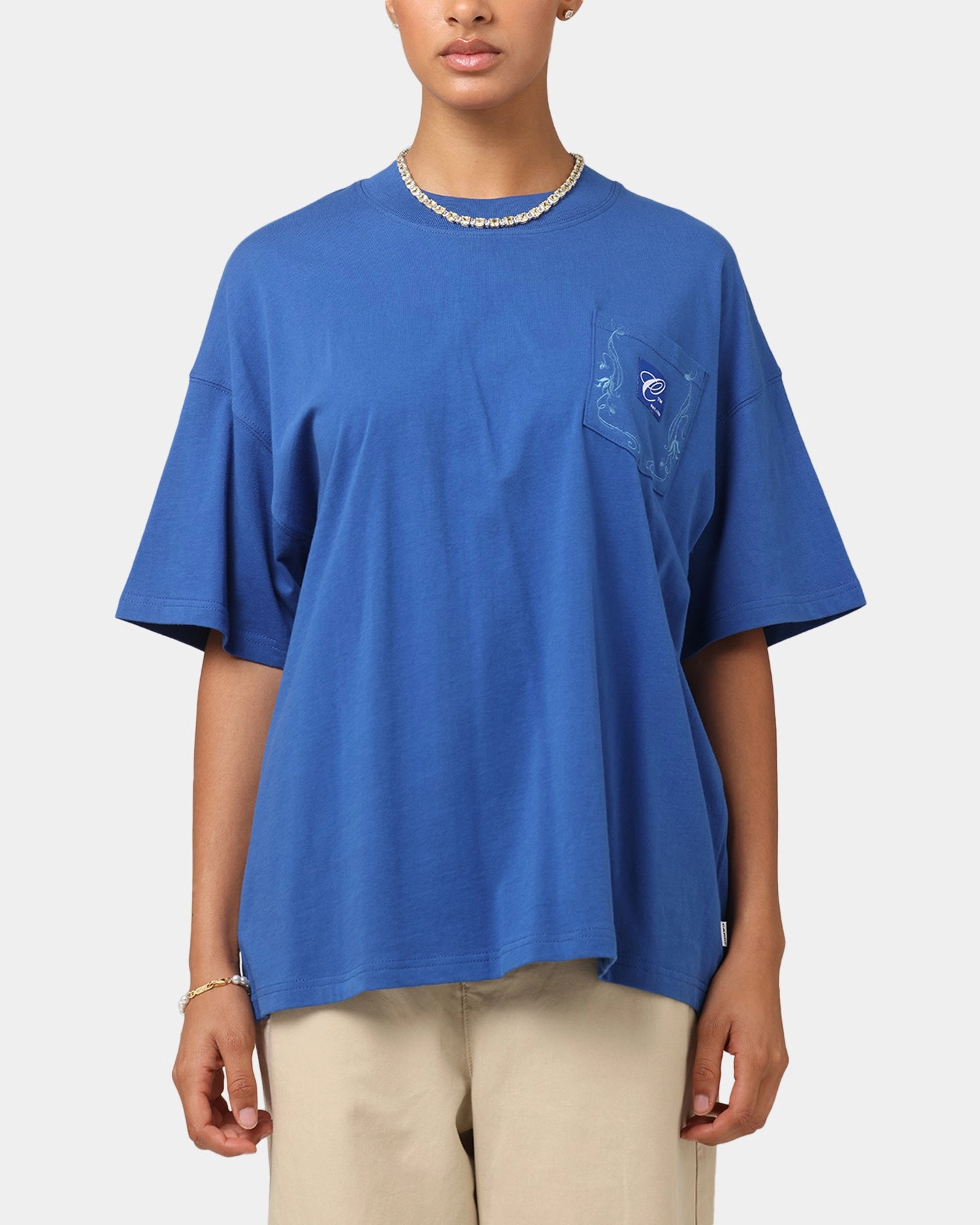 Versatile Option Brushed Interior Lining Carre Floral Pocket Oversized T-Shirt Blue
