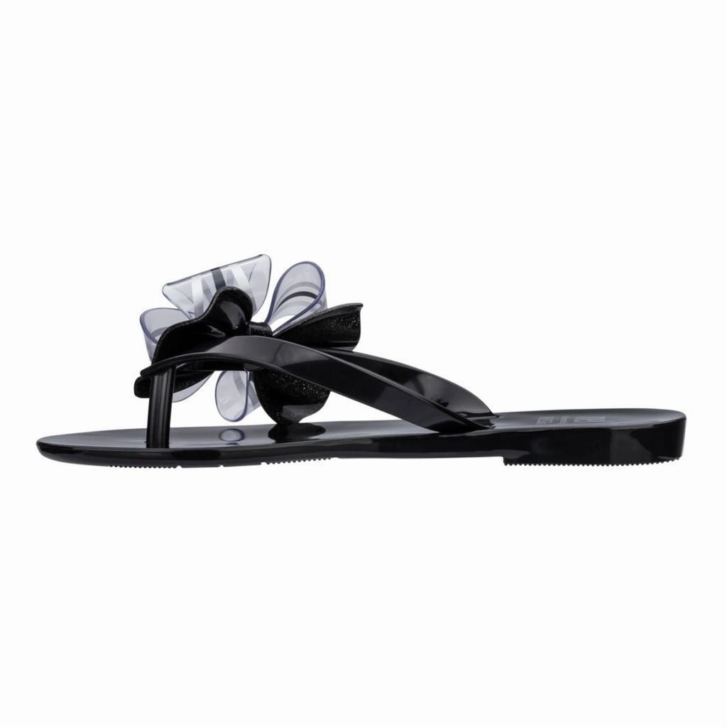 Lightweight Ease Unbeatable cushioning Black Harmonic Bow