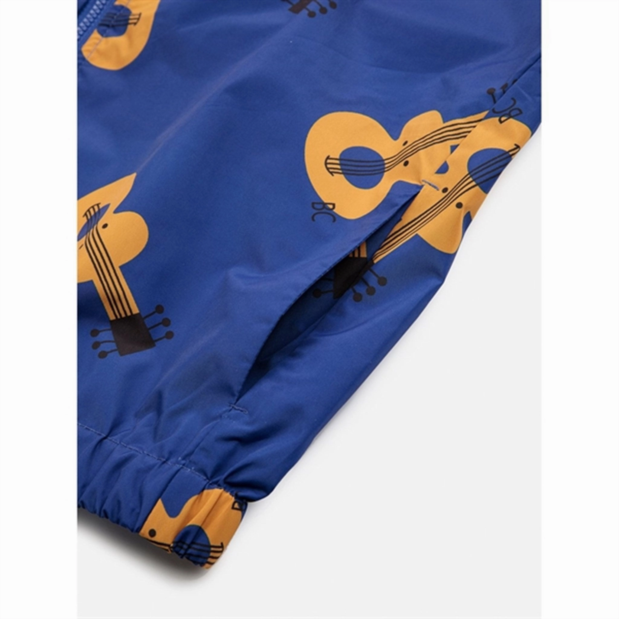 Bobo Choses Acoustic Guitar All Over Wind Stopper Blue Sun Protective Fabric Cold Day Look
