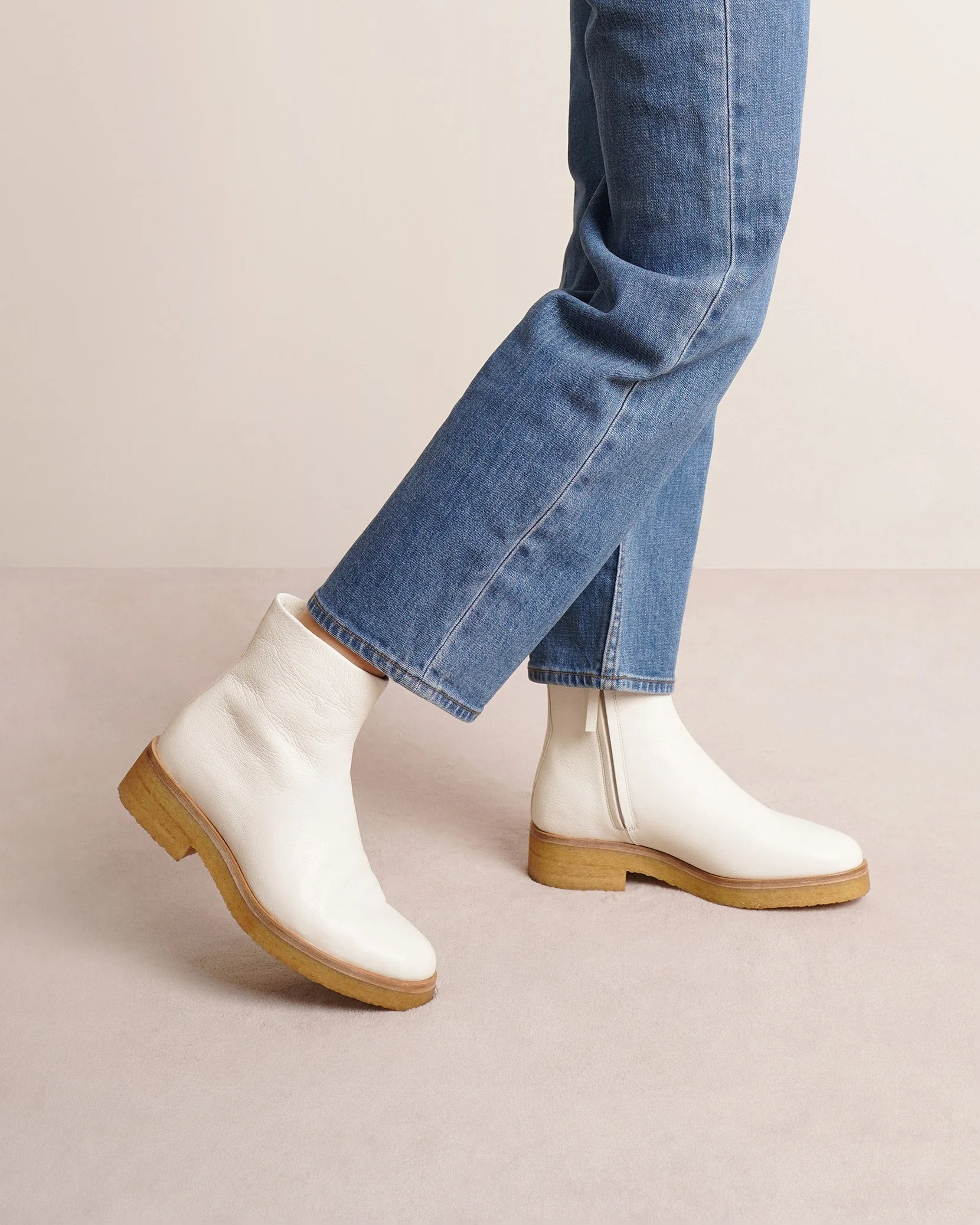 Boris white leather boots