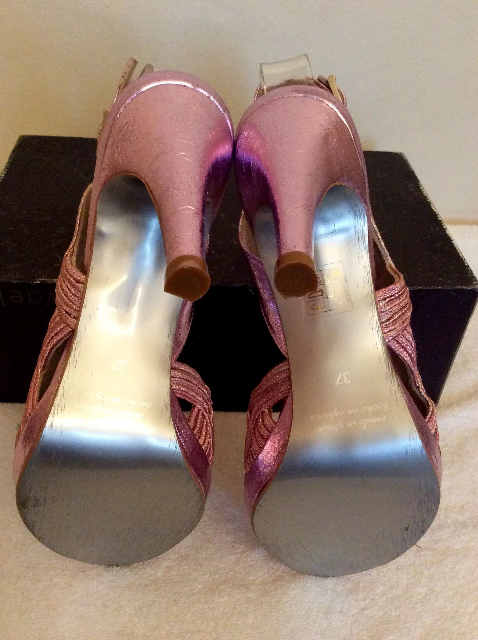 BRAND NEW GINO VAELLO PINK METALLIC PEEPTOE SLINGBACK HEELS SIZE 4/37