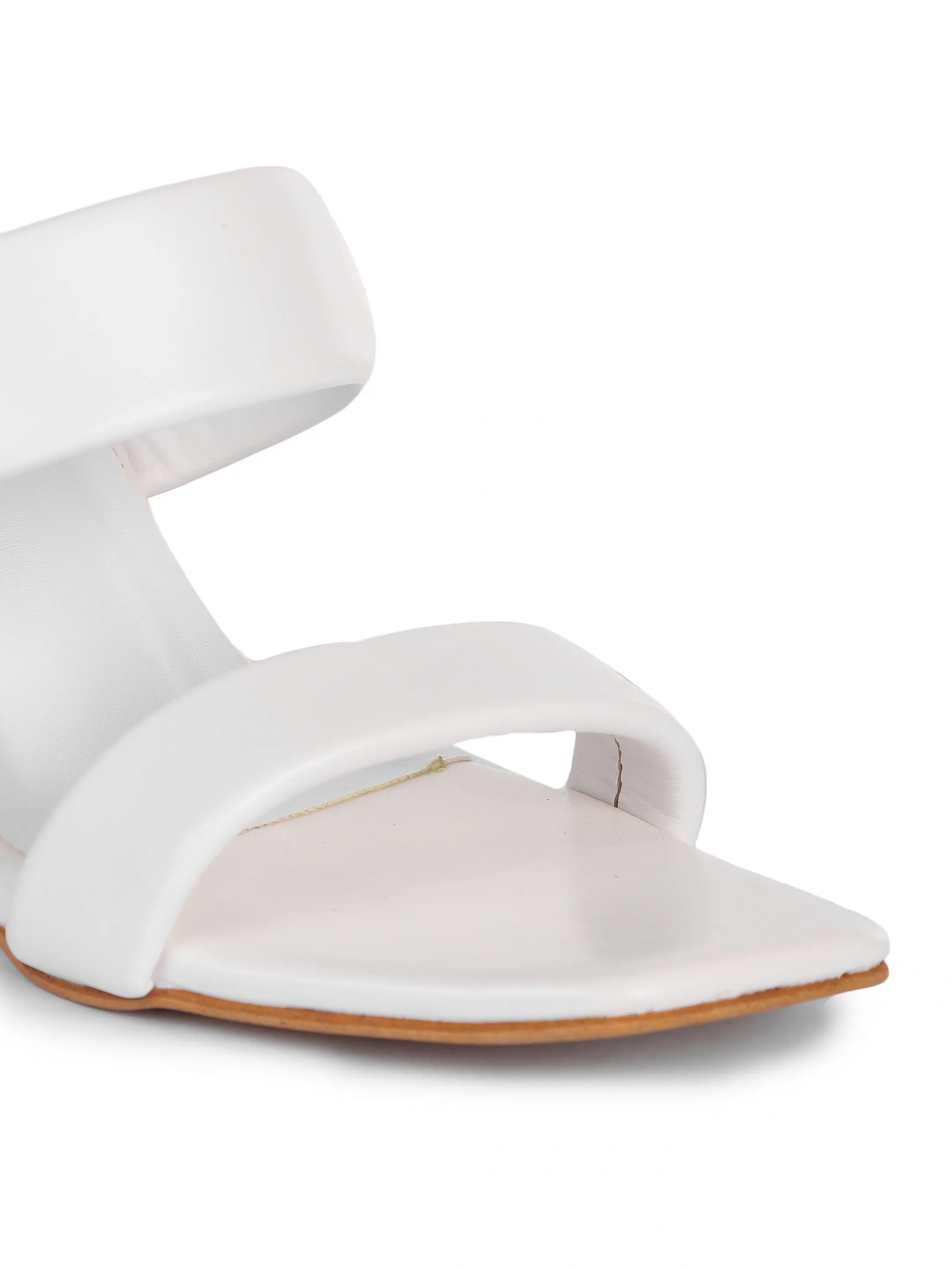 Brauch Women White Solid Stiletto Heel