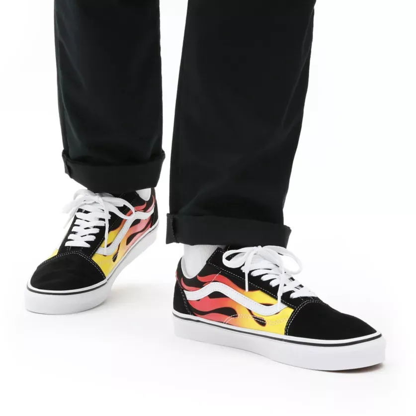 Vans scarpa sneakers da adulto con stampa fiammata Old Skool Flame VN0A38G1PHN1 nero-bianco-fiamme Shock Absorption Layer Sunset Run