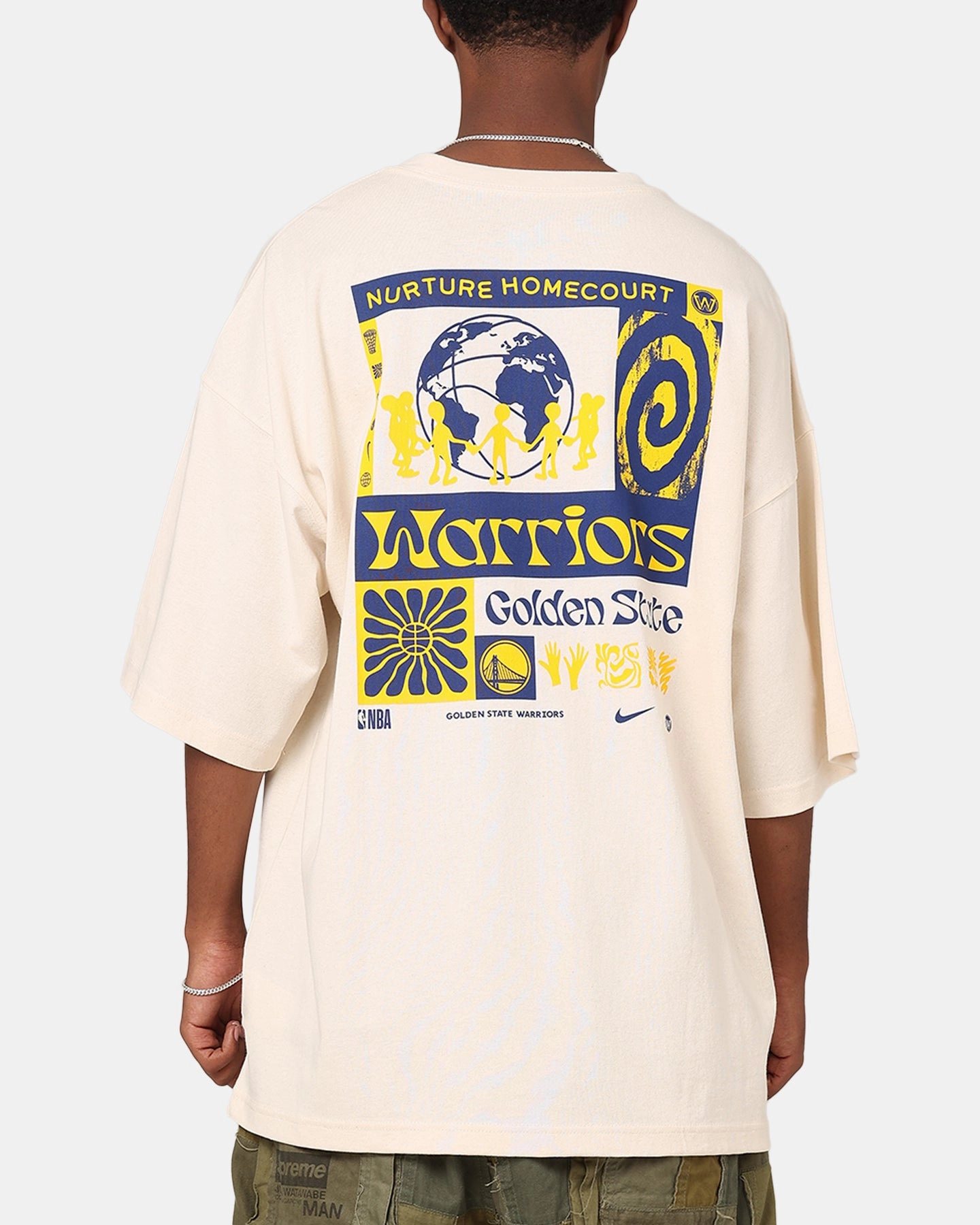 EasyCareFabric Fun and Playful Nike Golden State Warriors NBA Courtside Oversized T-Shirt Pure