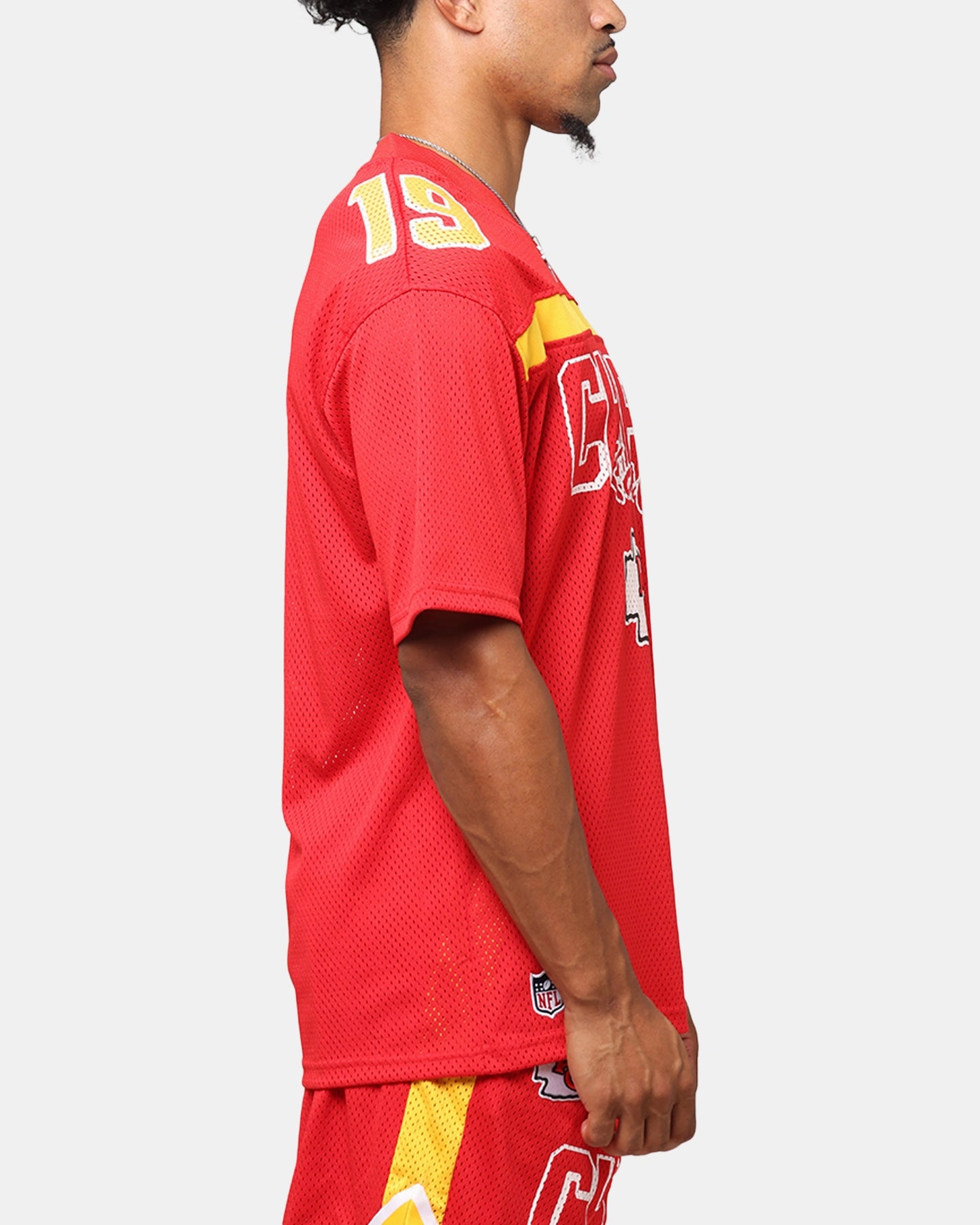 Slim Fit Contour Design New Era Kansas City Chiefs NFL Mesh Graphic Jersey Front Door Red