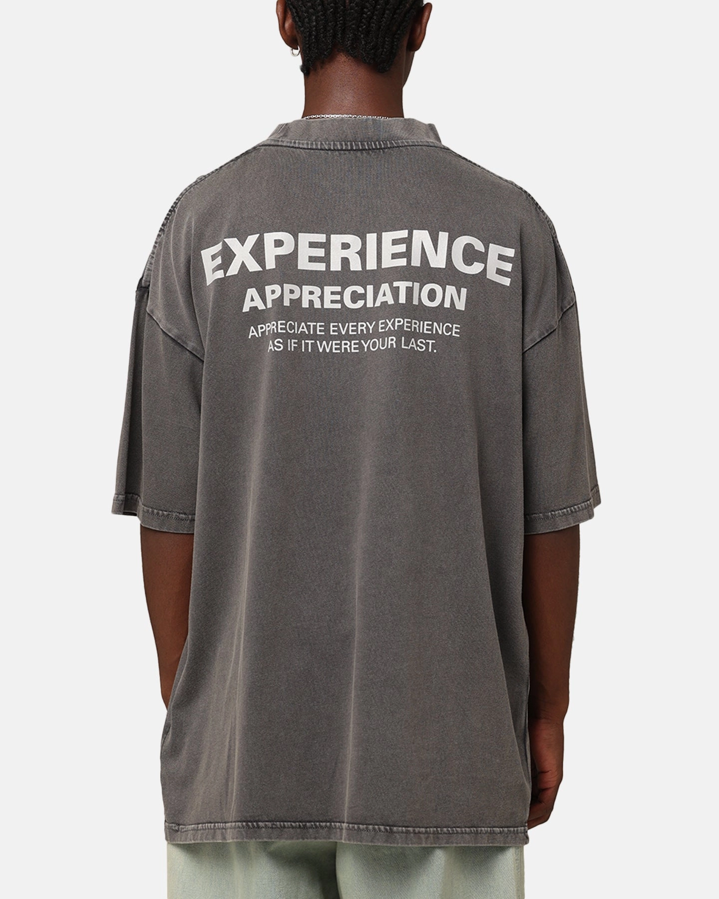 Carr?? Experienced Mock Oversized T-Shirt Washed Charcoal Everyday Layering