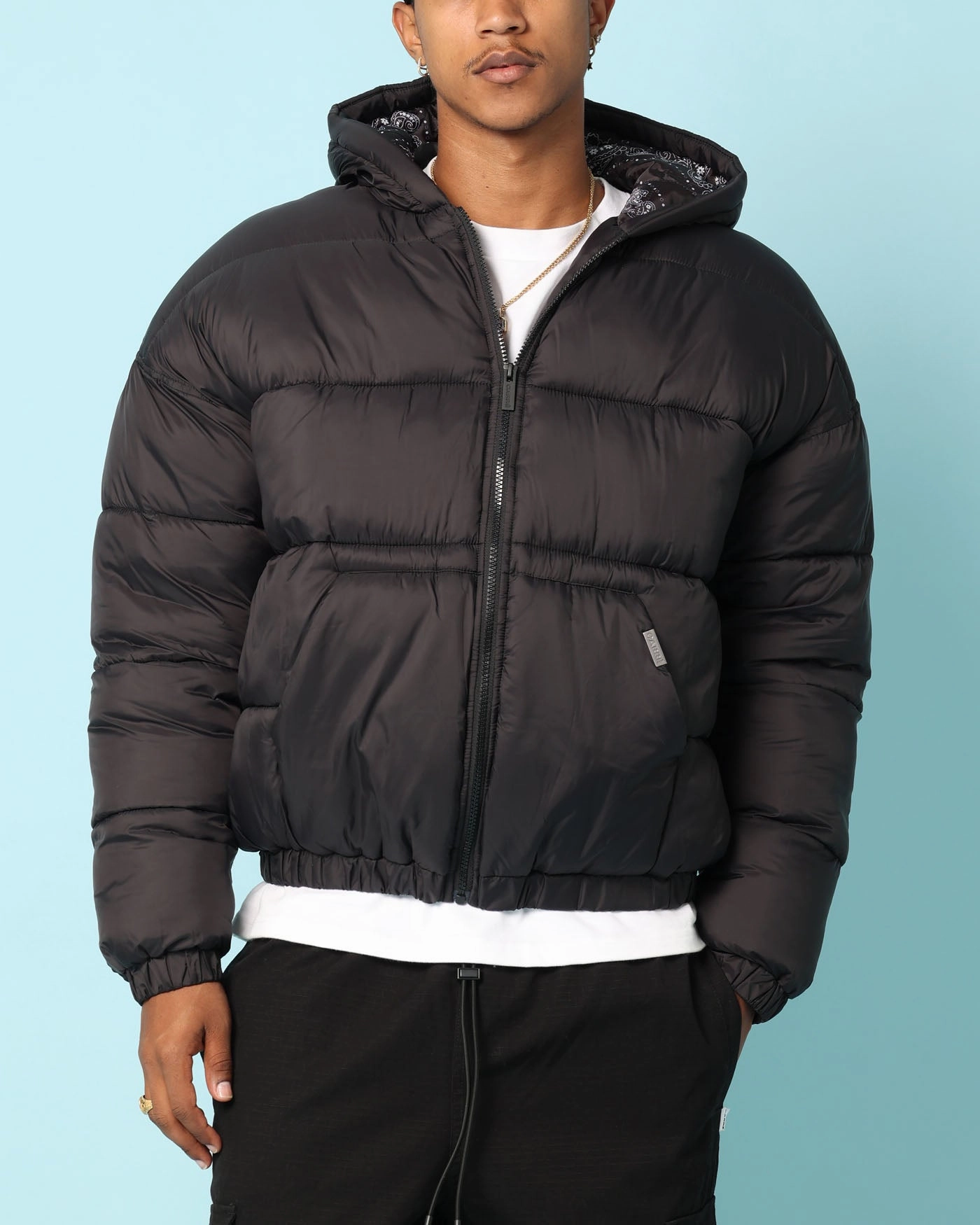 Carr?? Odyssey Puffer Jacket Black Talent Red