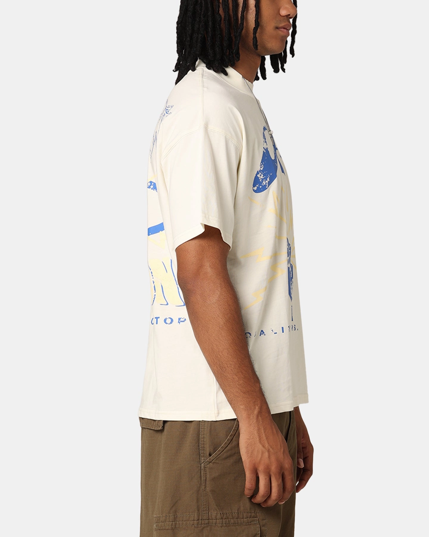 Reinforced Shoulder Seams MoistureControlFibers Carr?? Revolution 13 Oversized T-Shirt Off White