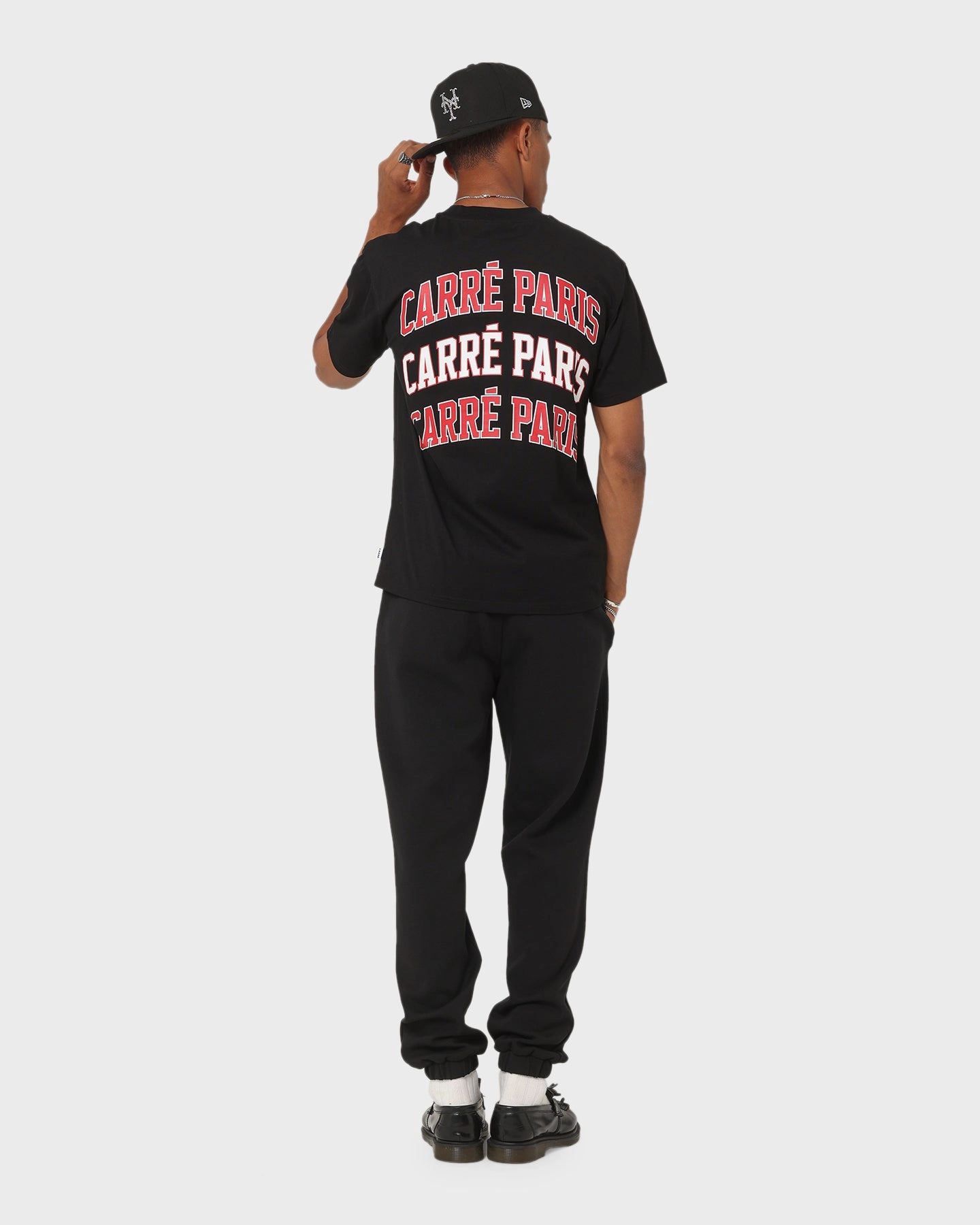 Minimal Comfort Wear Reinforced Shoulder Stitching Carr?? Team Oversized T-Shirt Black