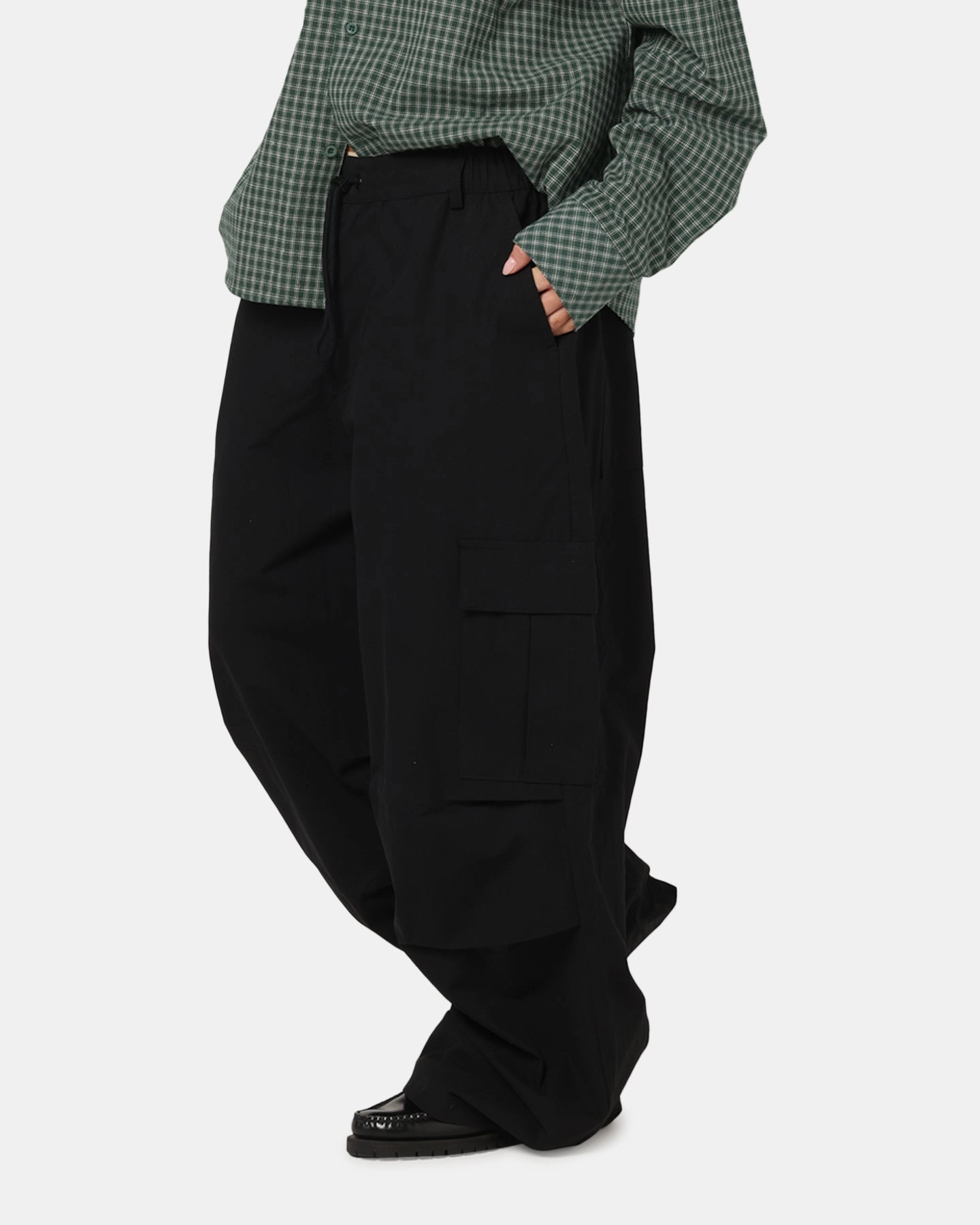 Carre Baggy Cargo Pants Black Casual Fit Design