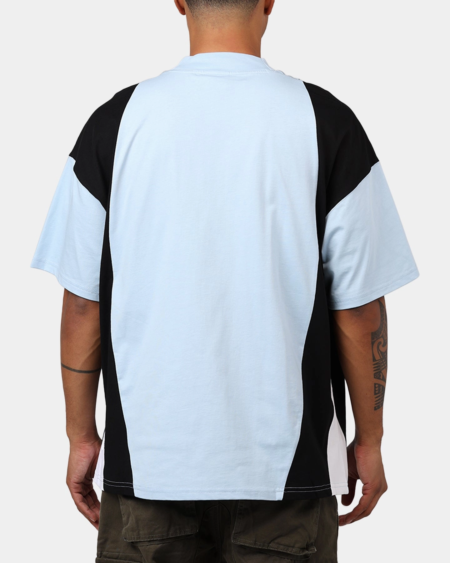 Smart Design Odor Control Finish Carre C-Star Oversized T-Shirt Light Blue