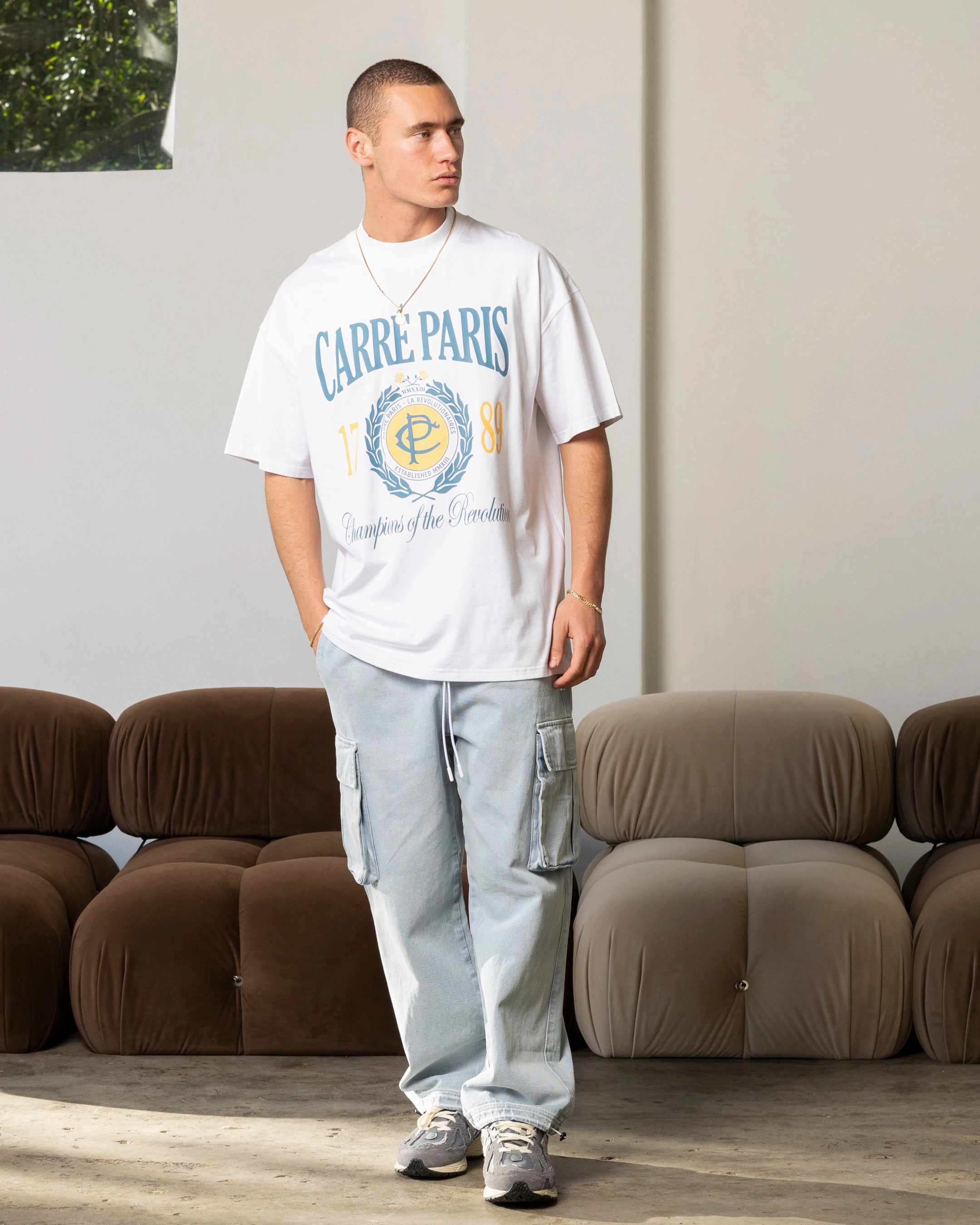 Weekend Smart Look Casual Comfort Layer Carre Decade Oversized T-Shirt White
