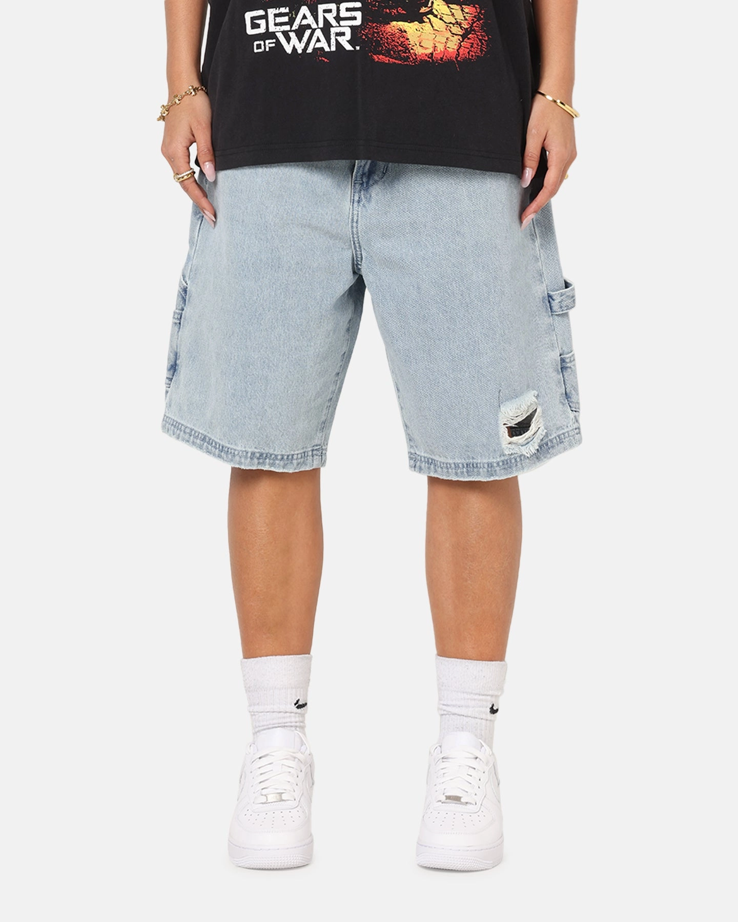 Active Flex Soft Touch Material Carre Distressed Carpenter Jorts Light Blue Wash