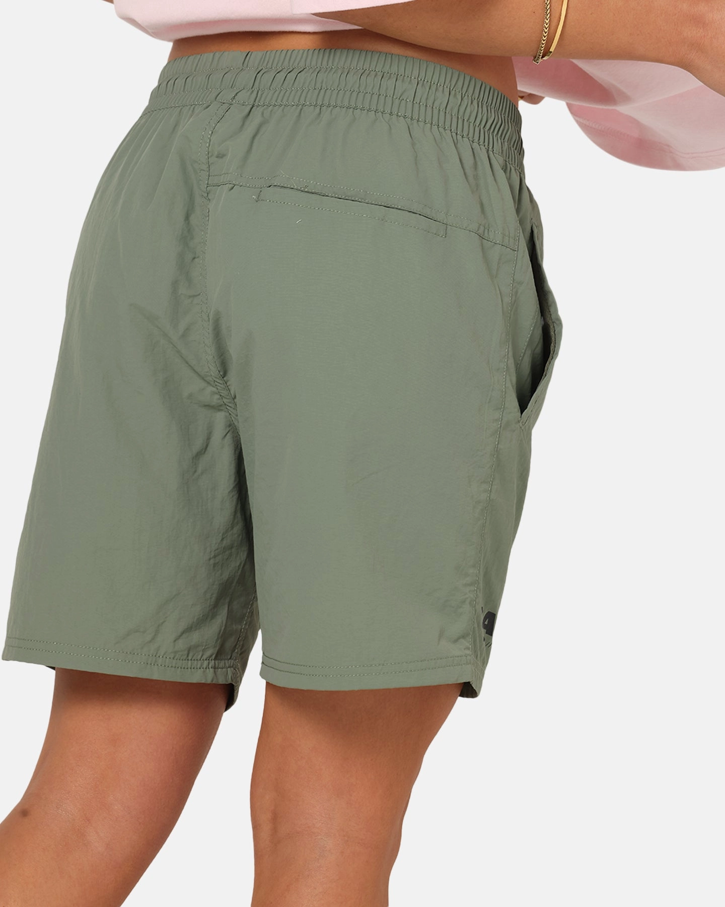 Outdoor Ready Effortless Style Carre Motion Beach Shorts Khaki