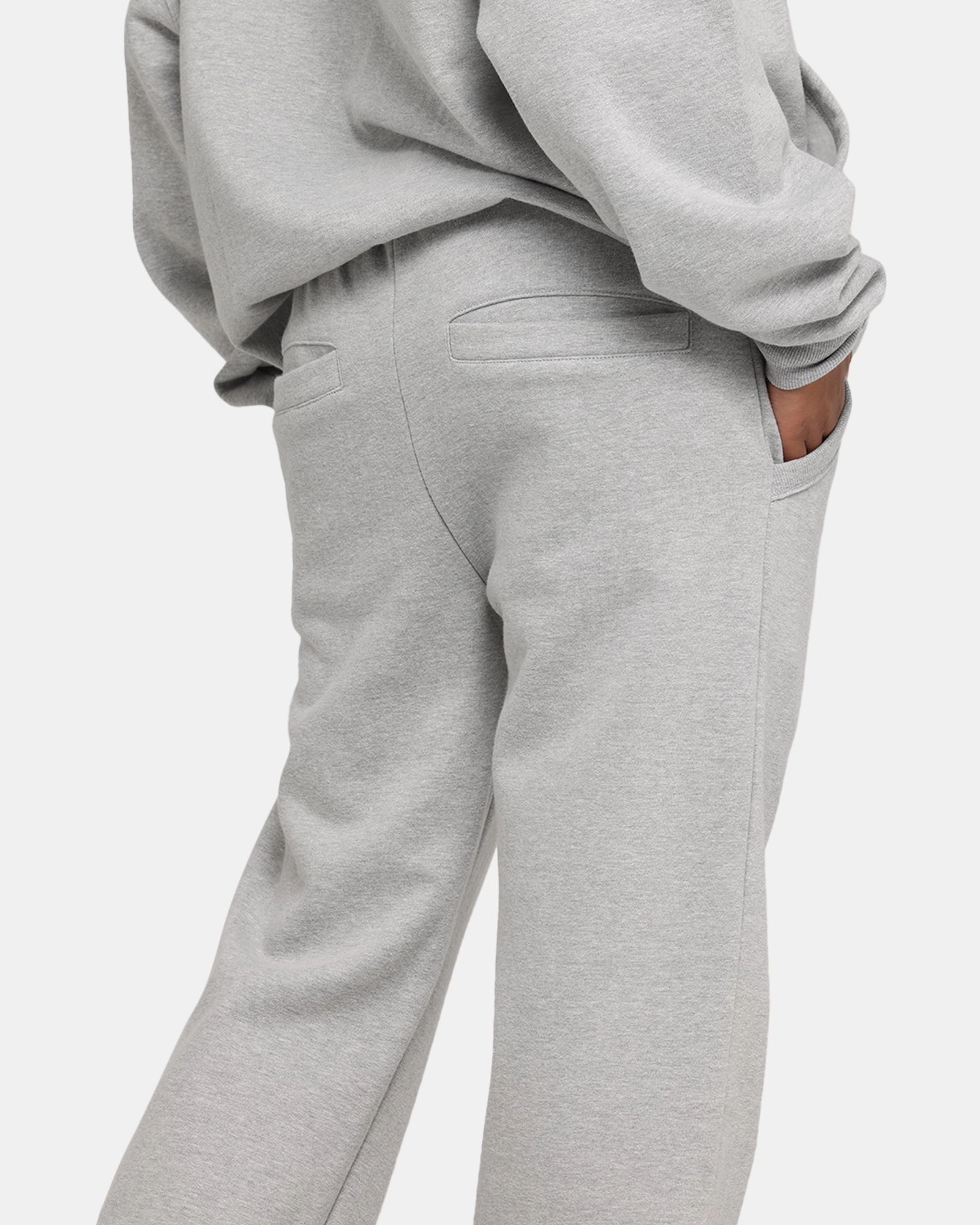ReinforcedSeams FlexibleKnees Carre Prestige Script Sweatpants Grey Marle