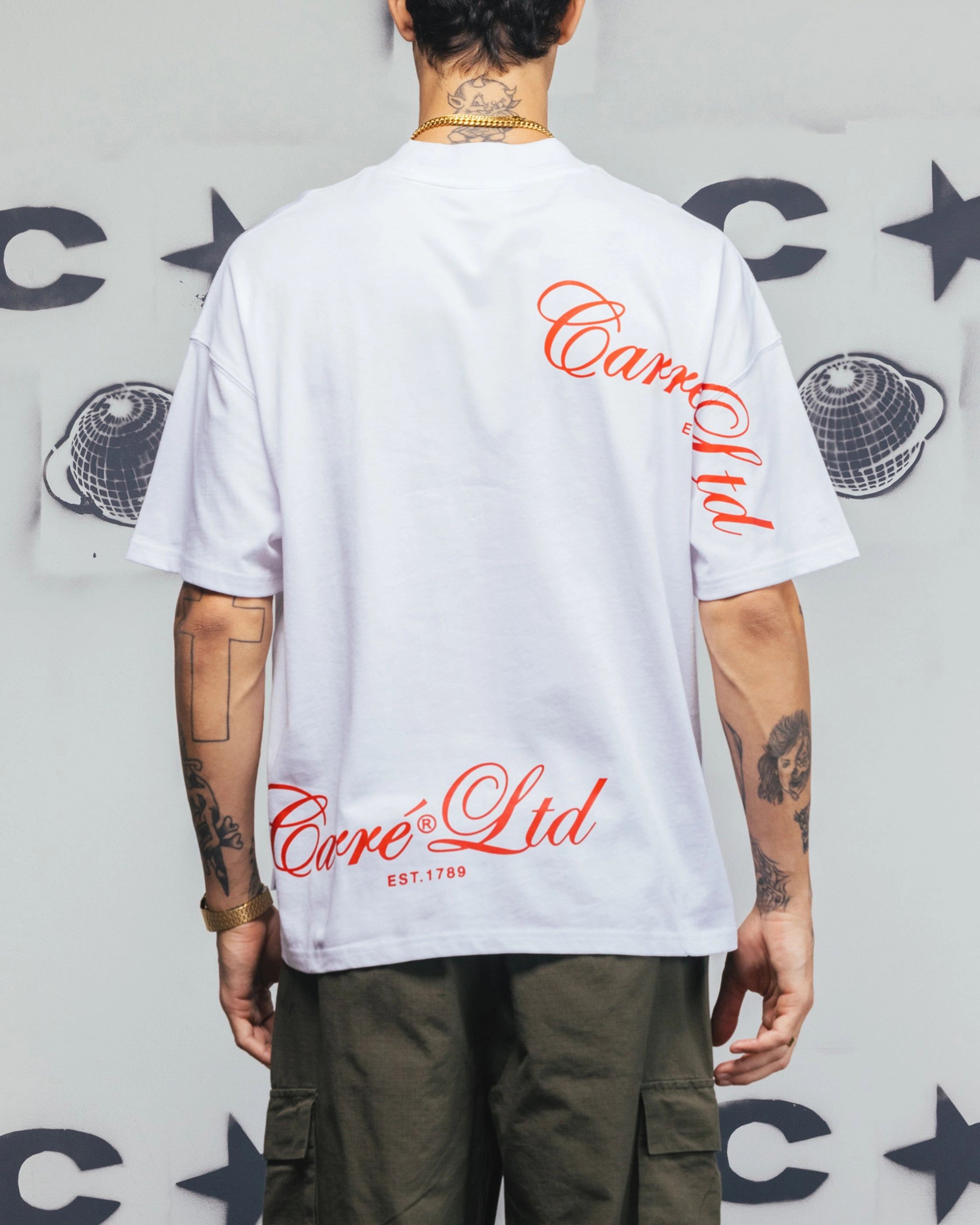 Carre Side Script Oversized T-Shirt White/Red No Fade Technology Cross Grain Knit