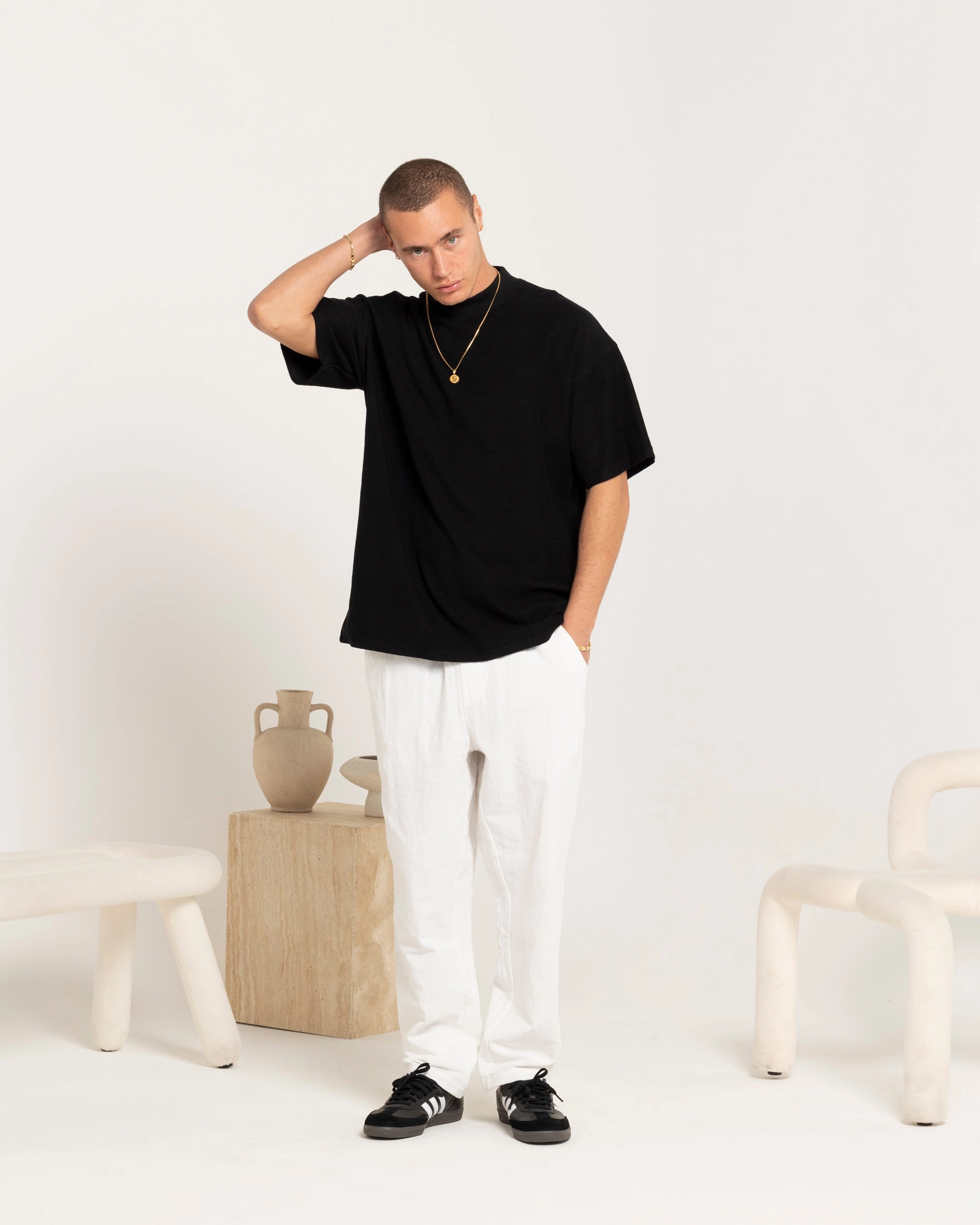 Fit for All Seasons MultipurposeUse Carre Terry Oversized T-Shirt Black