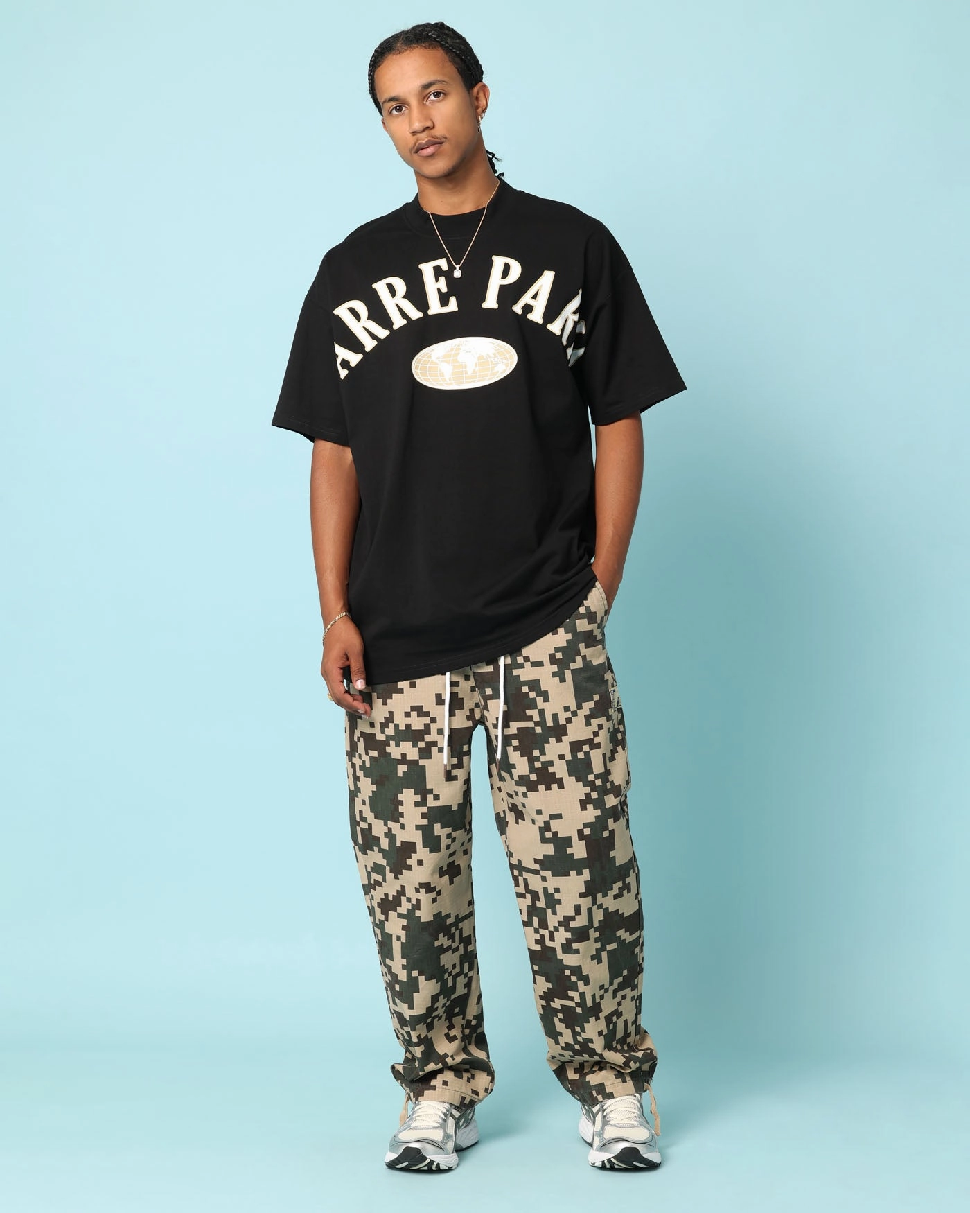 Carre Worldwide Oversized T-Shirt Black Stretch Fabric Technology Versatile Wearable