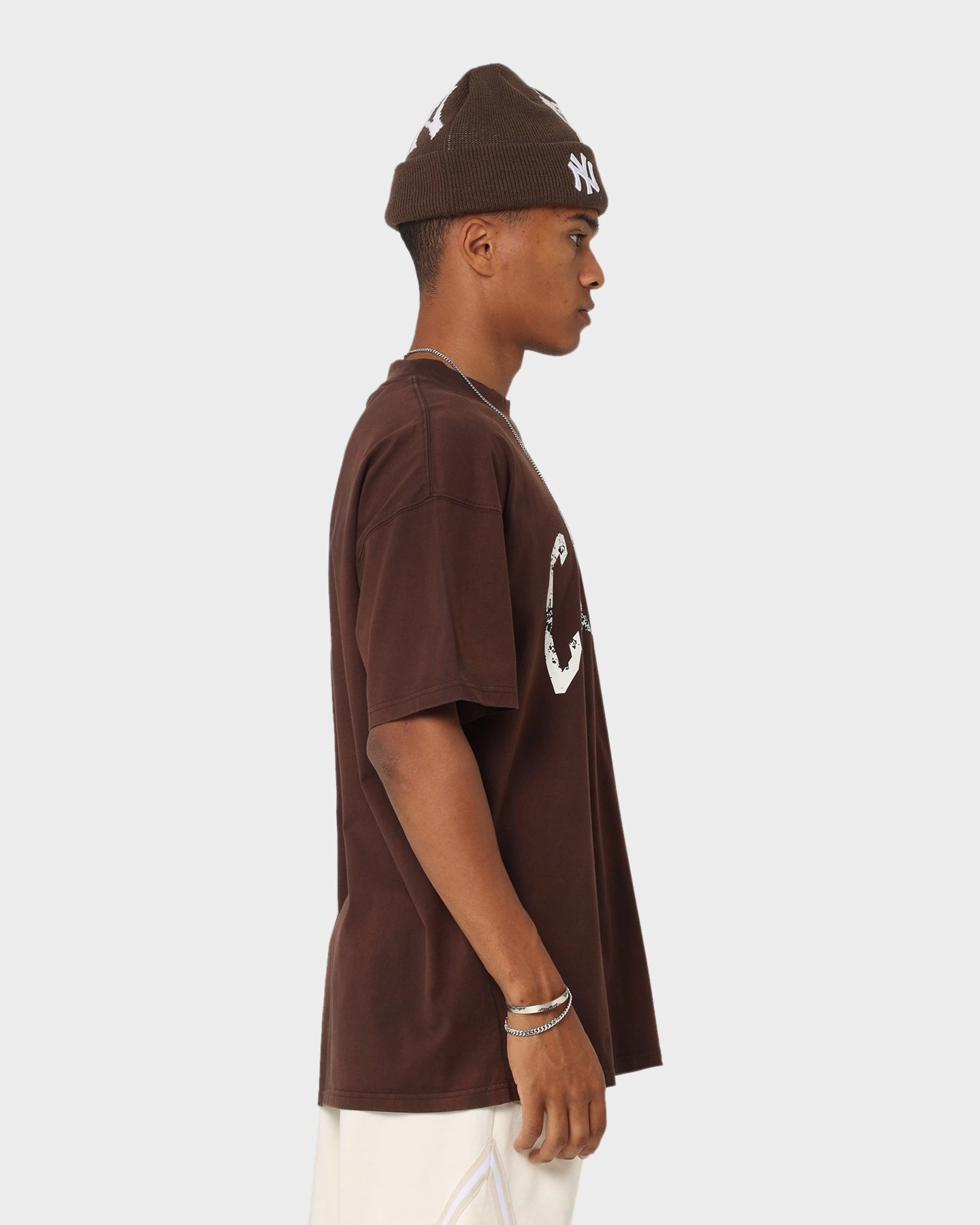 Modern Outfit Carr?? Arch Oversized T-Shirt Washed Brown
