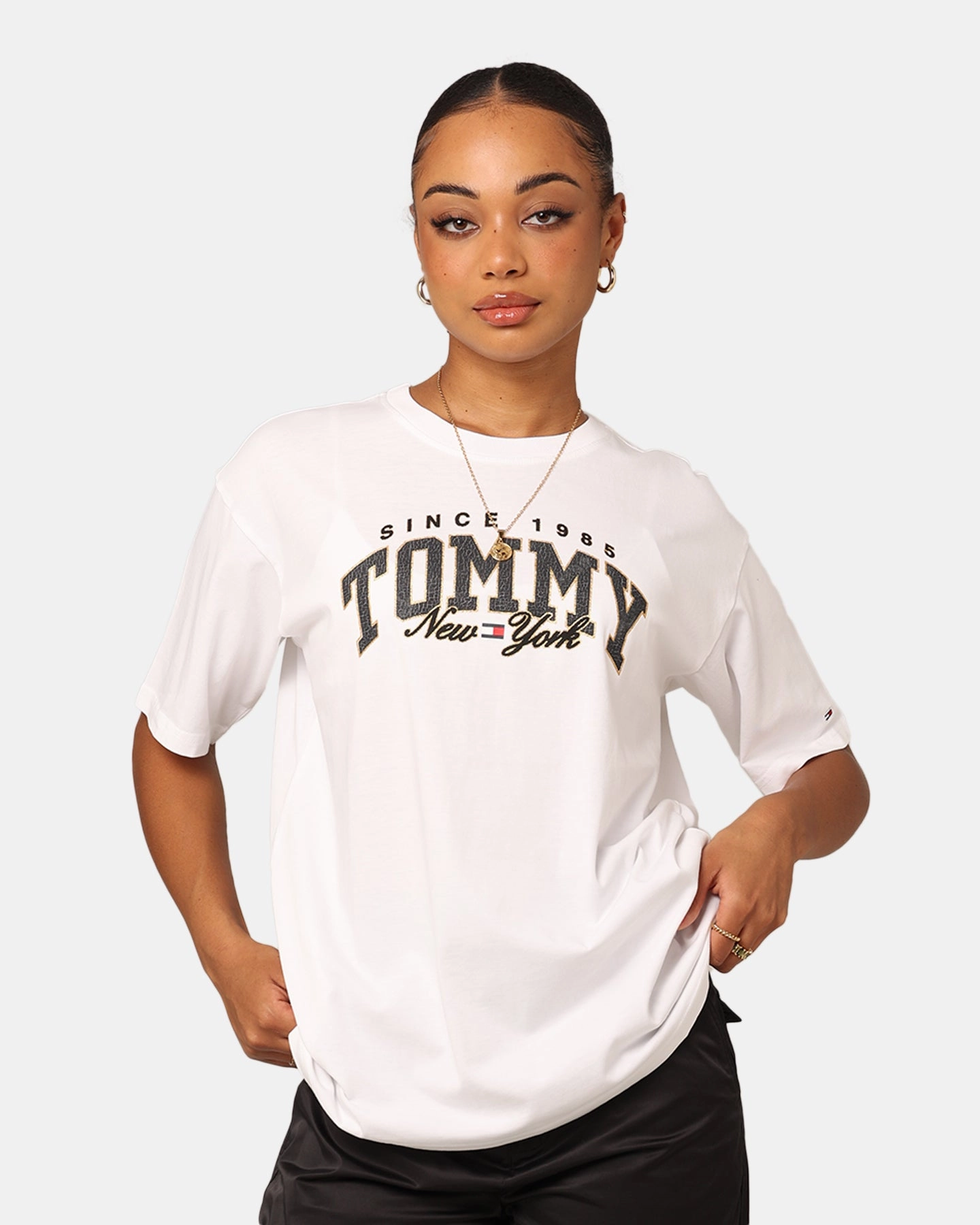 Tagless Design Heavyweight Weave Tommy Jeans Women's Oversized Lux Varsity T-Shirt White