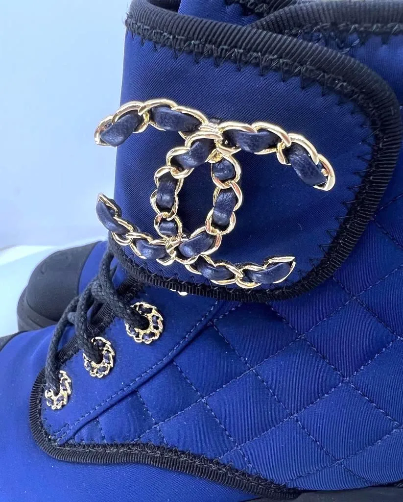 CHANEL GROSGRAIN QUILTED LACE UP COMBAT BOOTS