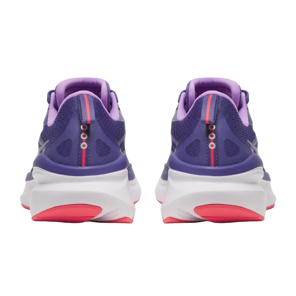 Saucony Women's Omni 22 Running Shoes in Marine/Crocus - Online Exclusive Track Support Ventilation Perforation Systems