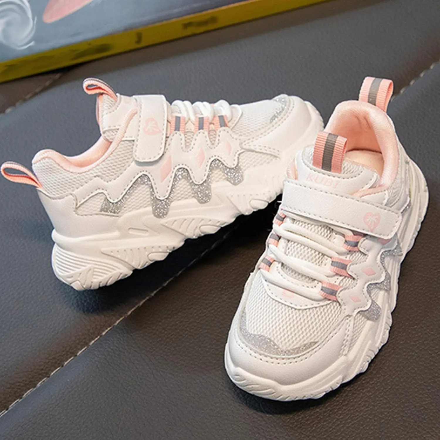 Children All Season Sports for Boys and Girls Thick Soles Non Slip Hook Loop Mesh Breathable Little Kid Girl Shoes