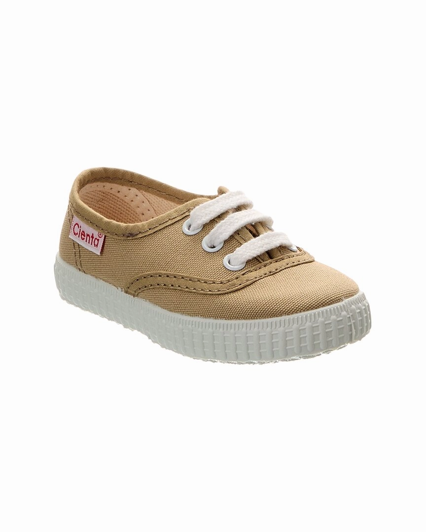 Cienta Canvas Sneaker comfort features