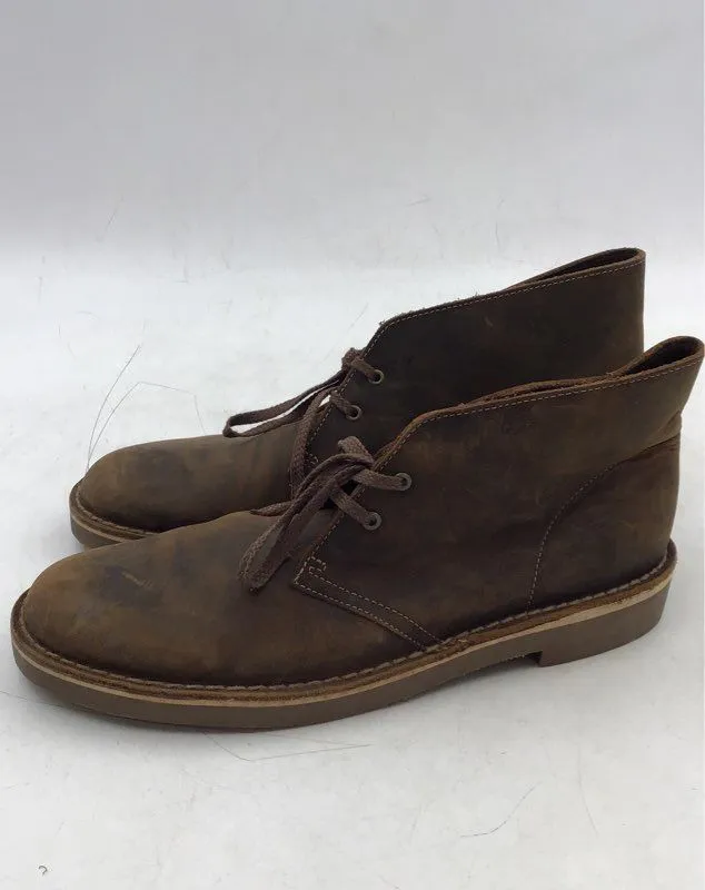 Clarks Men's Desert Brown Ankle Chukka Boots - Size 9.5M