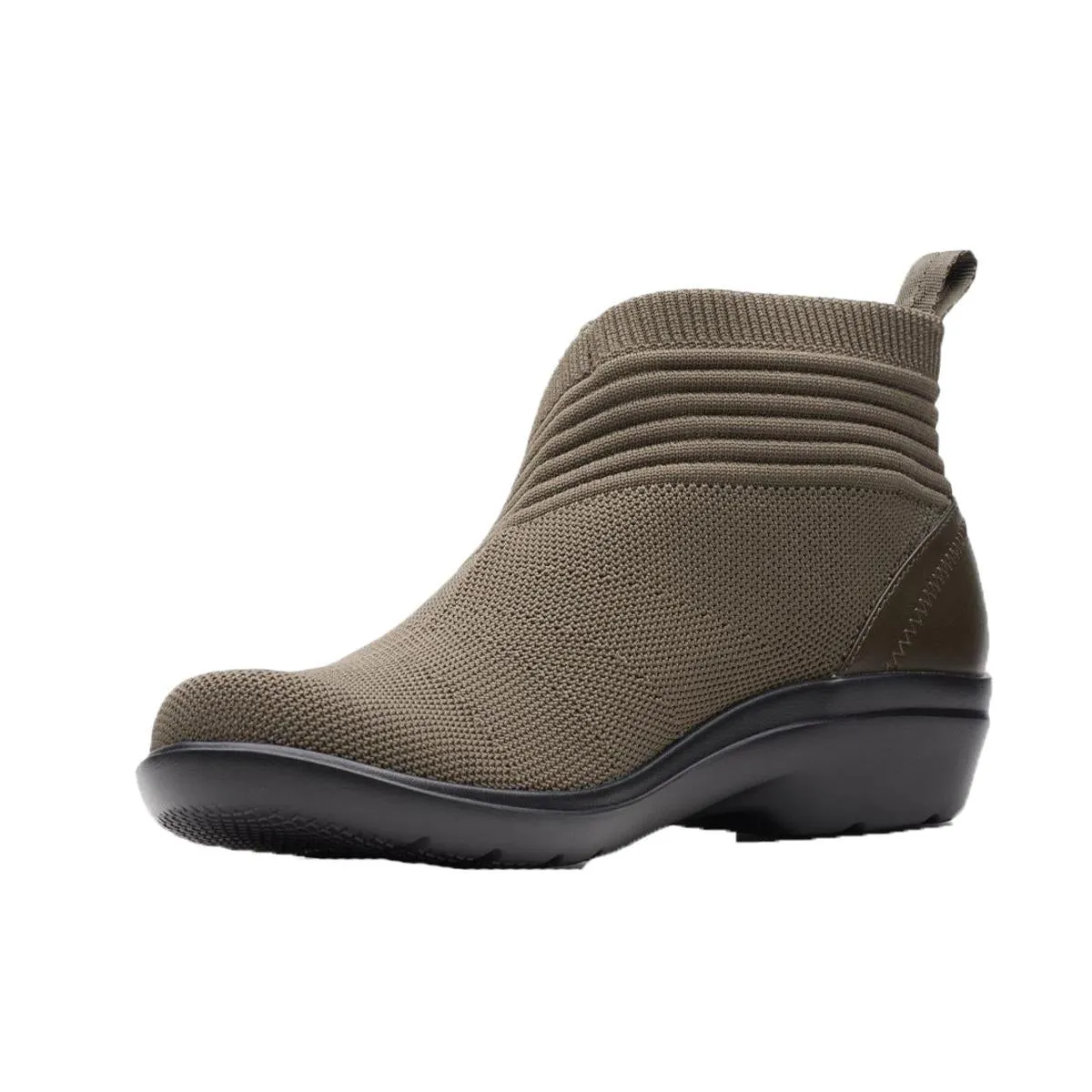 Clarks Womens Sashlyn Pull On Casual Ankle Boots