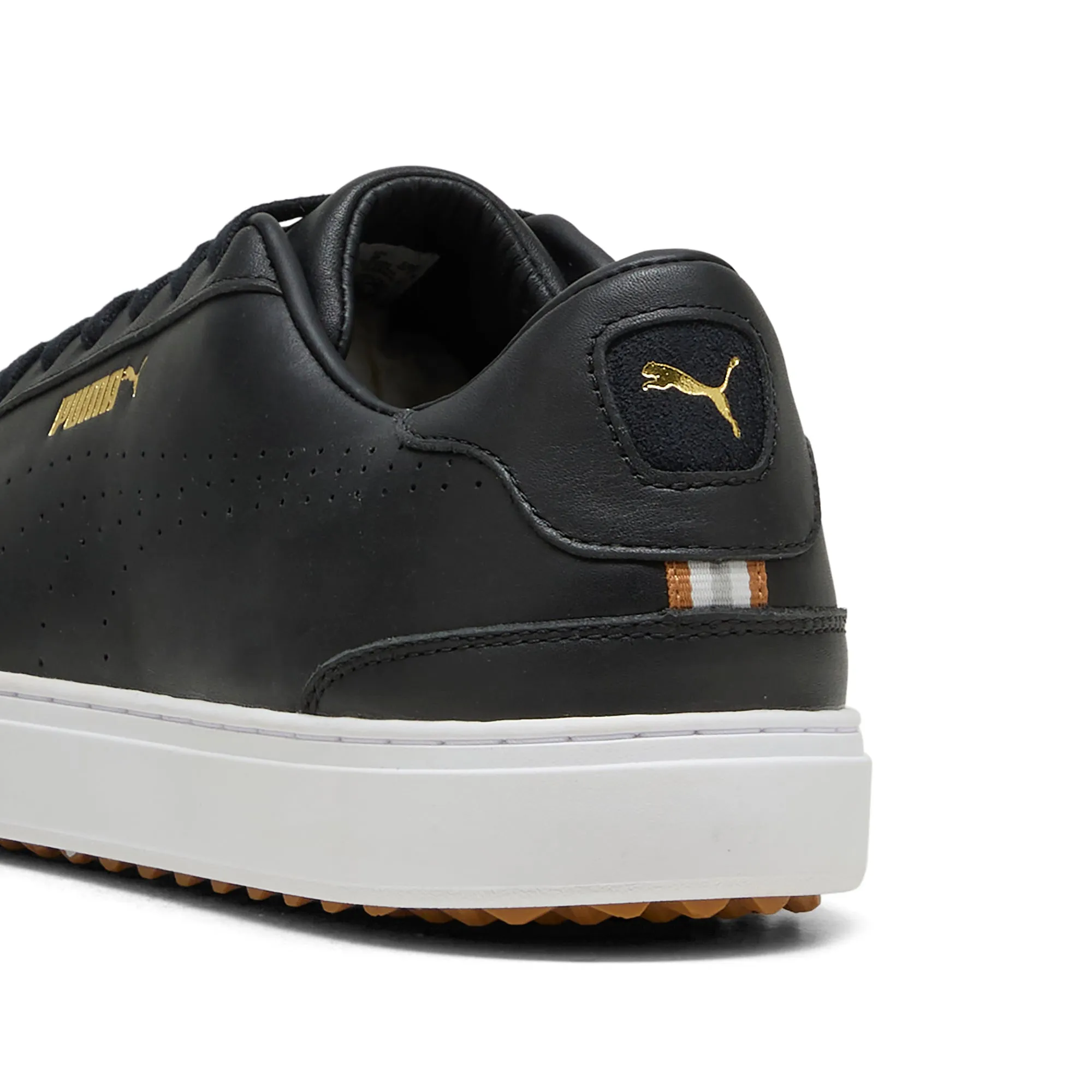 Classic G Spikeless Golf Shoes