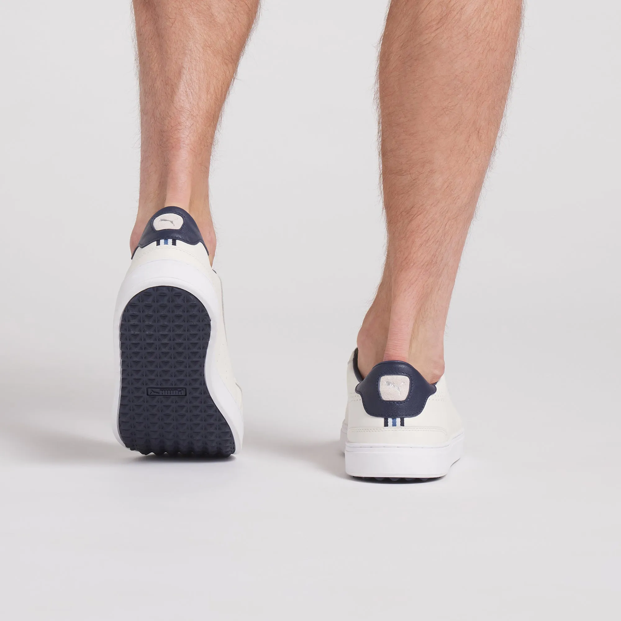 Classic G Spikeless Golf Shoes